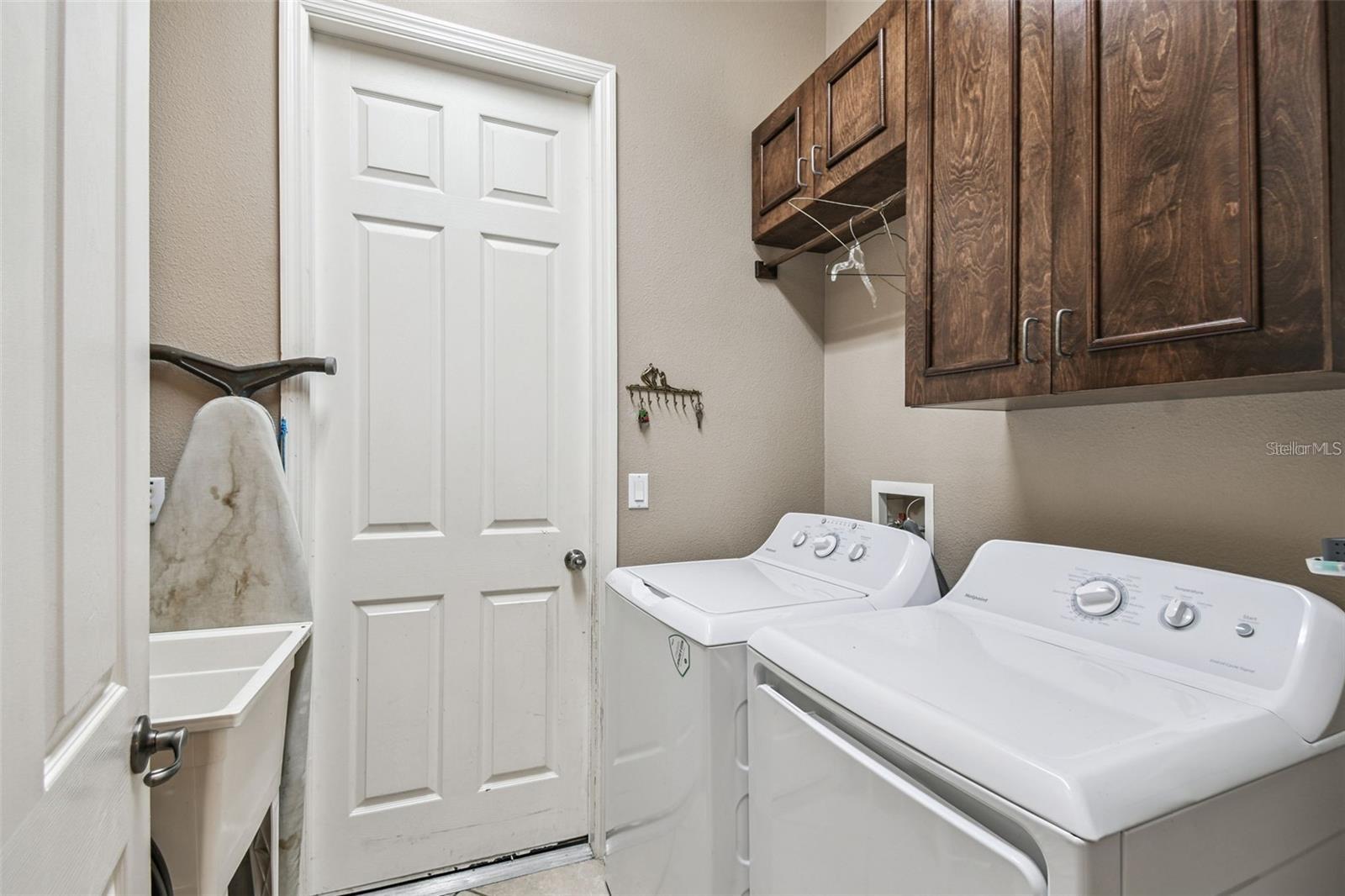Single Family Residence at 861 BELLA VIANA RD, KISSIMMEE, photo 34 of 55