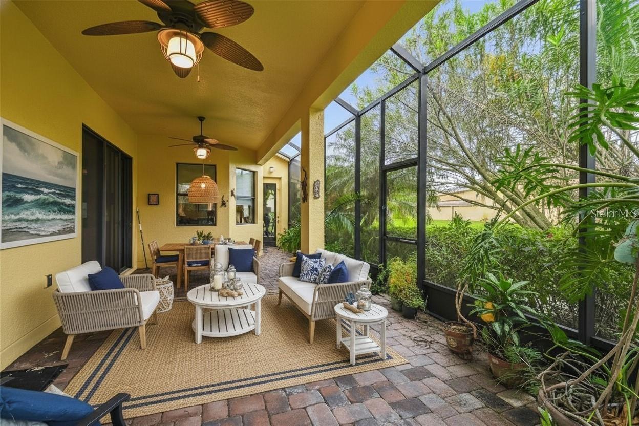 Single Family Residence at 861 BELLA VIANA RD, KISSIMMEE, photo 38 of 55