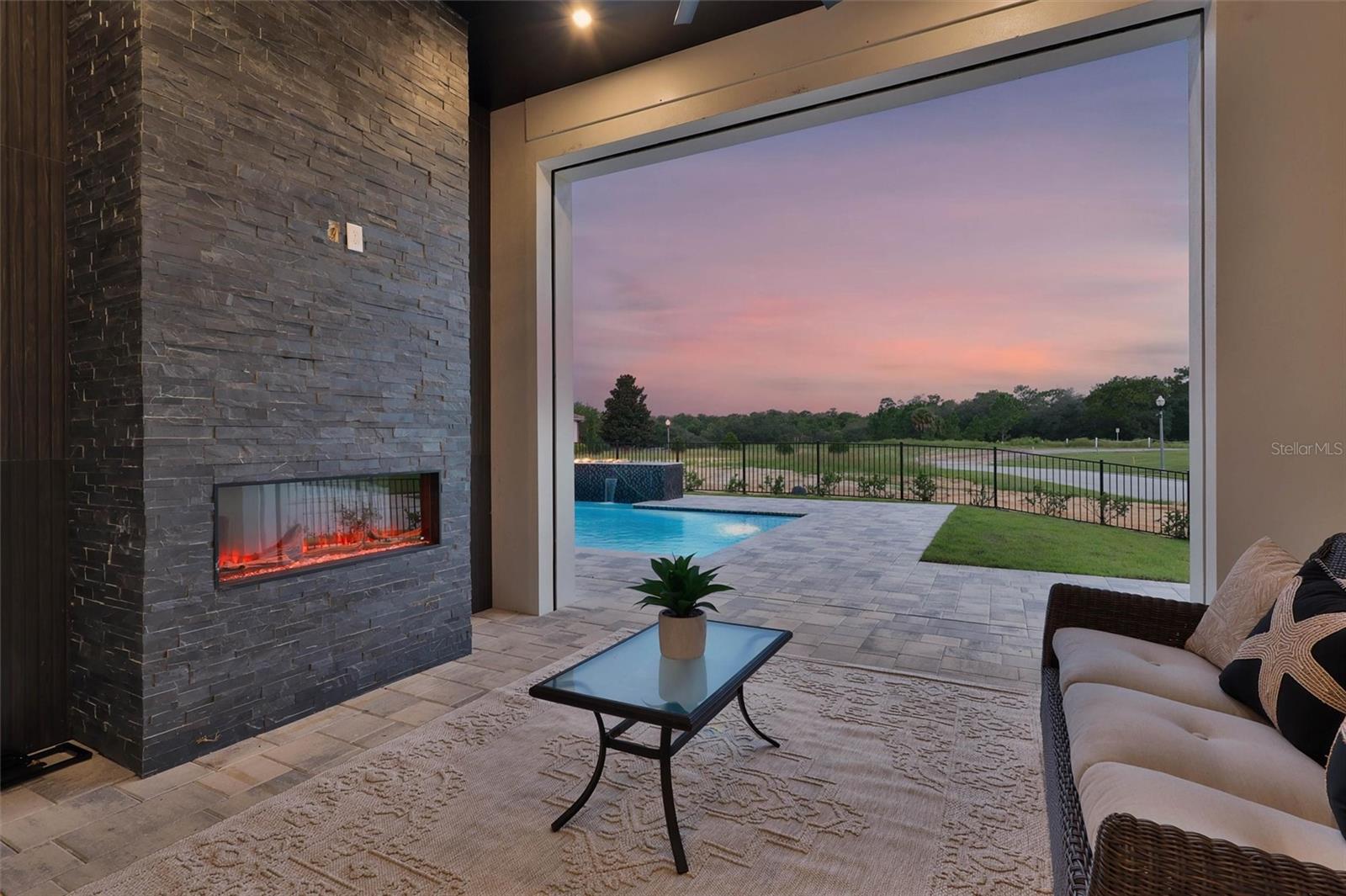 Private Primary Suite fireside retreat creates with drop down screens - 1002 COYOTE CREEK WAY, REUNION