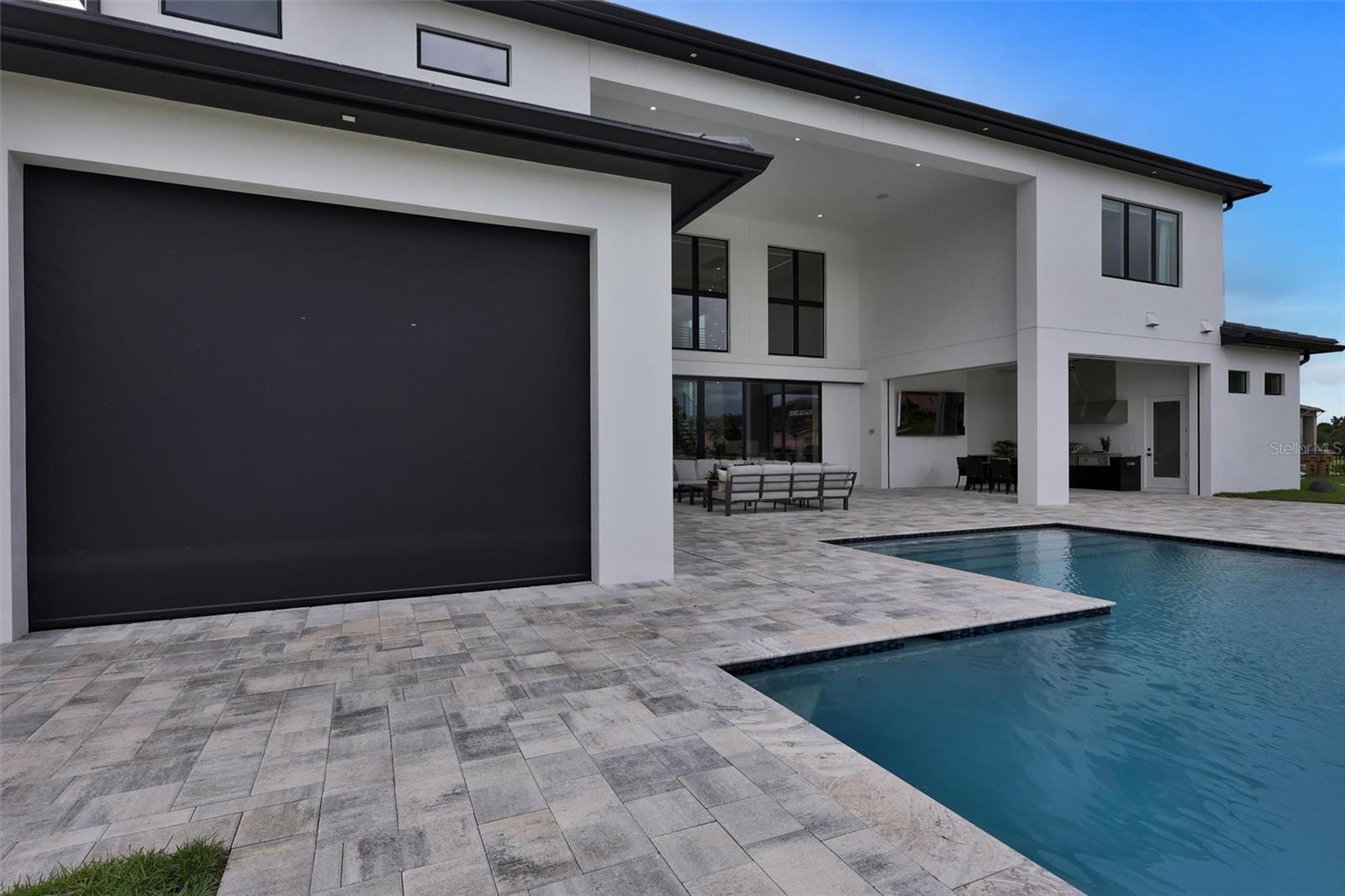 Adds another layer of privacy - 1002 COYOTE CREEK WAY, REUNION