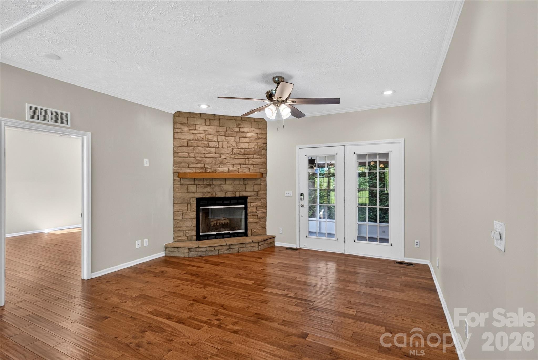living room - 6 Enochs Way, Fletcher