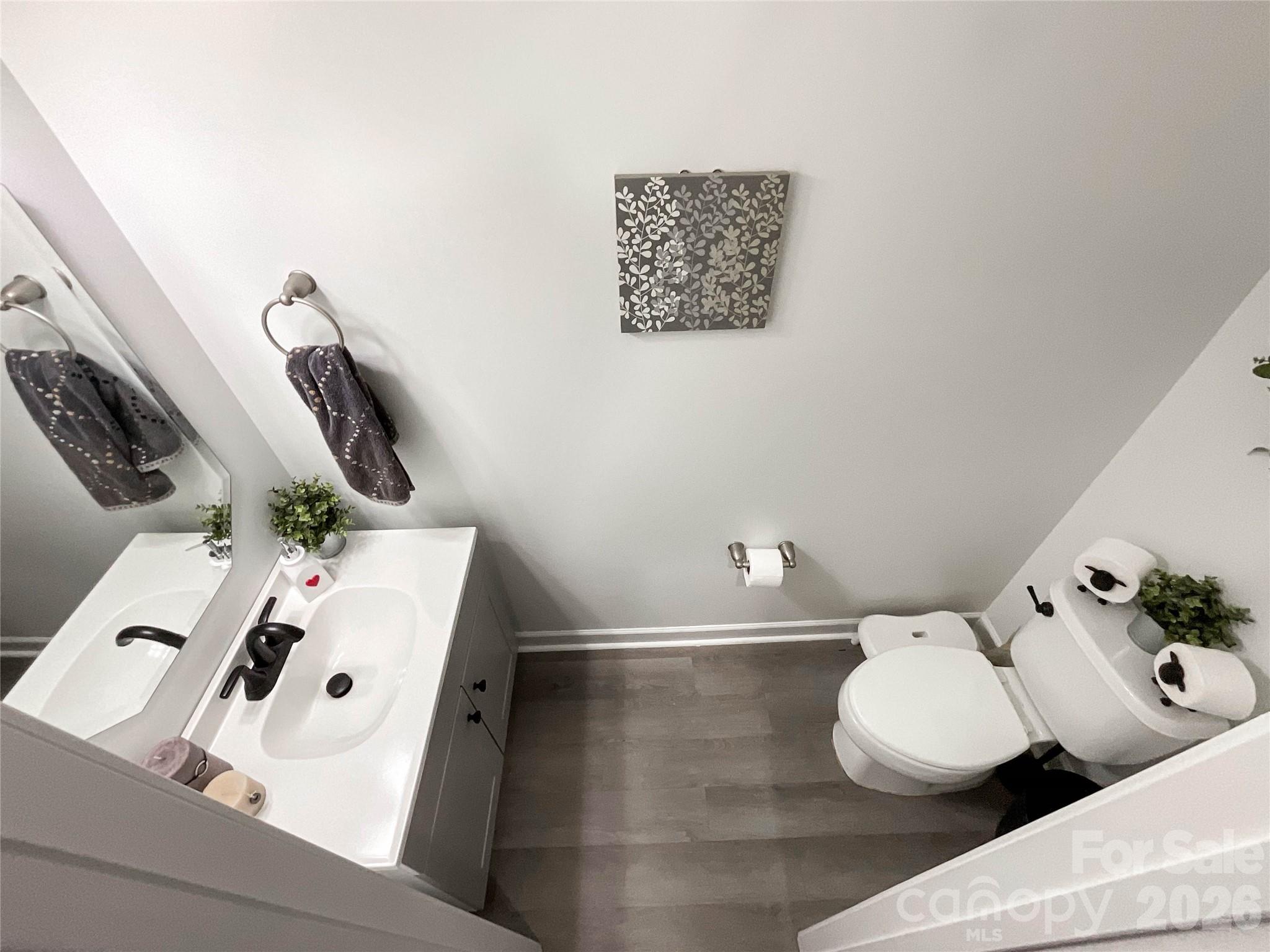 half bathroom - 6019 Grassy Knoll Circle, Matthews