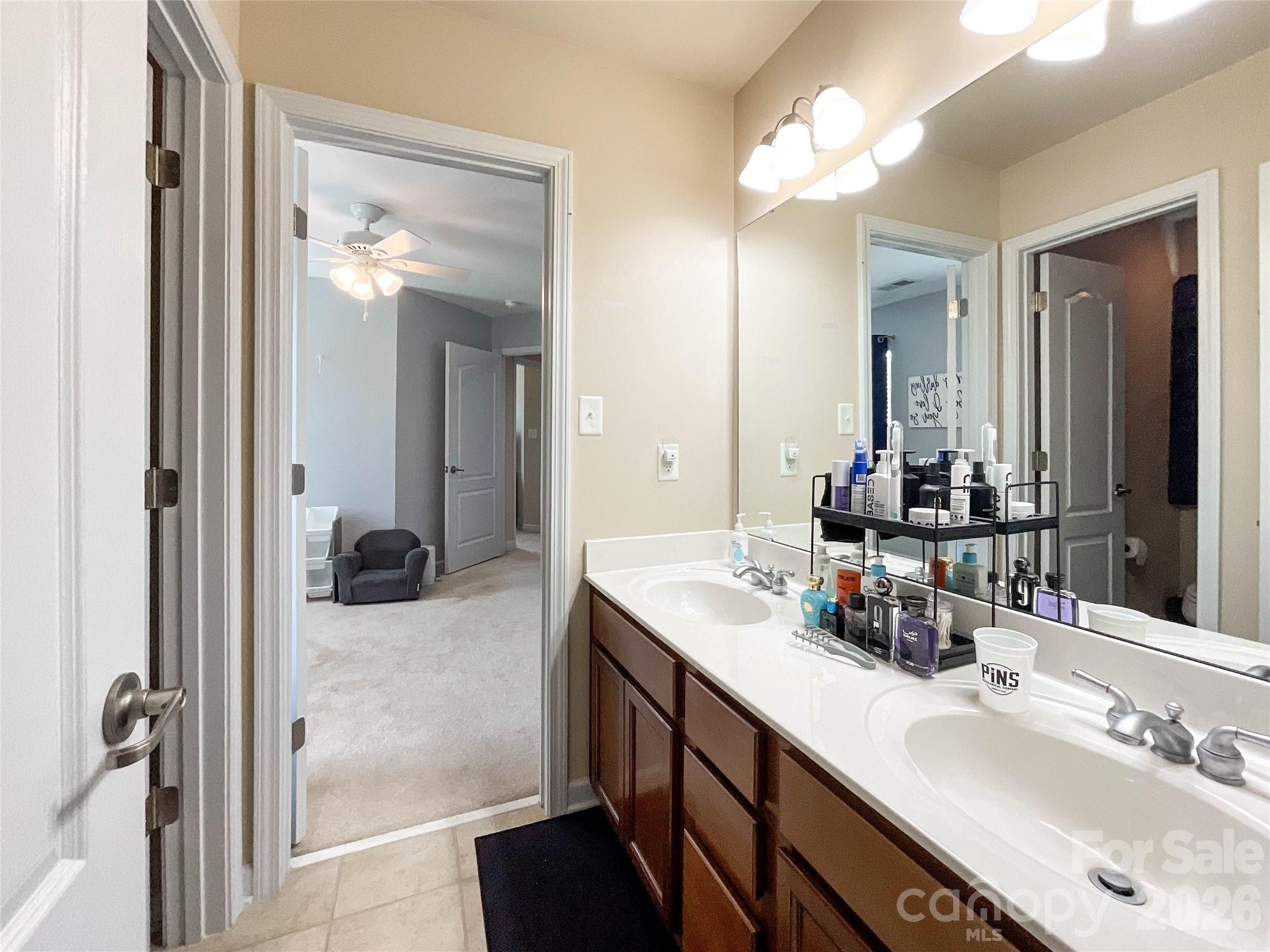 Single Family Residence at 6019 Grassy Knoll Circle, Matthews, photo 27 of 43