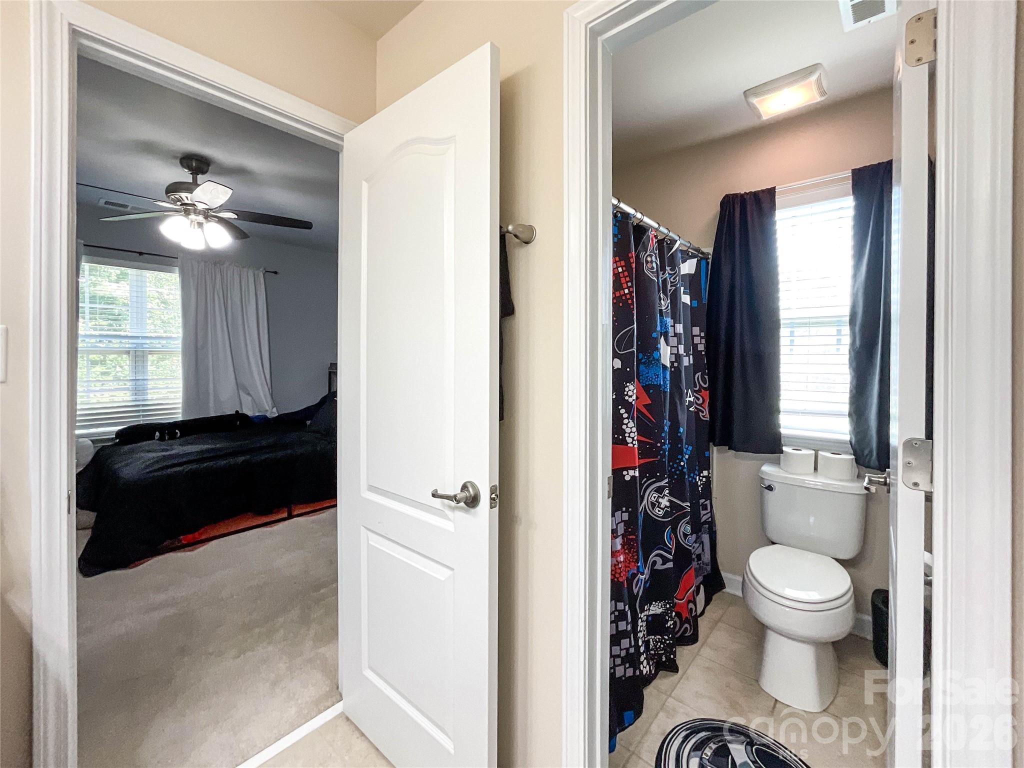 Single Family Residence at 6019 Grassy Knoll Circle, Matthews, photo 28 of 43