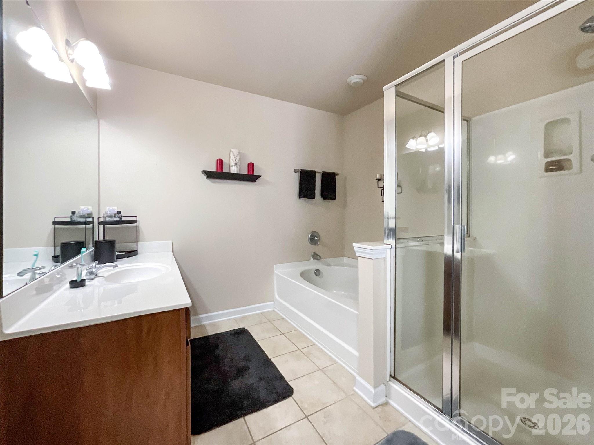 Single Family Residence at 6019 Grassy Knoll Circle, Matthews, photo 33 of 43
