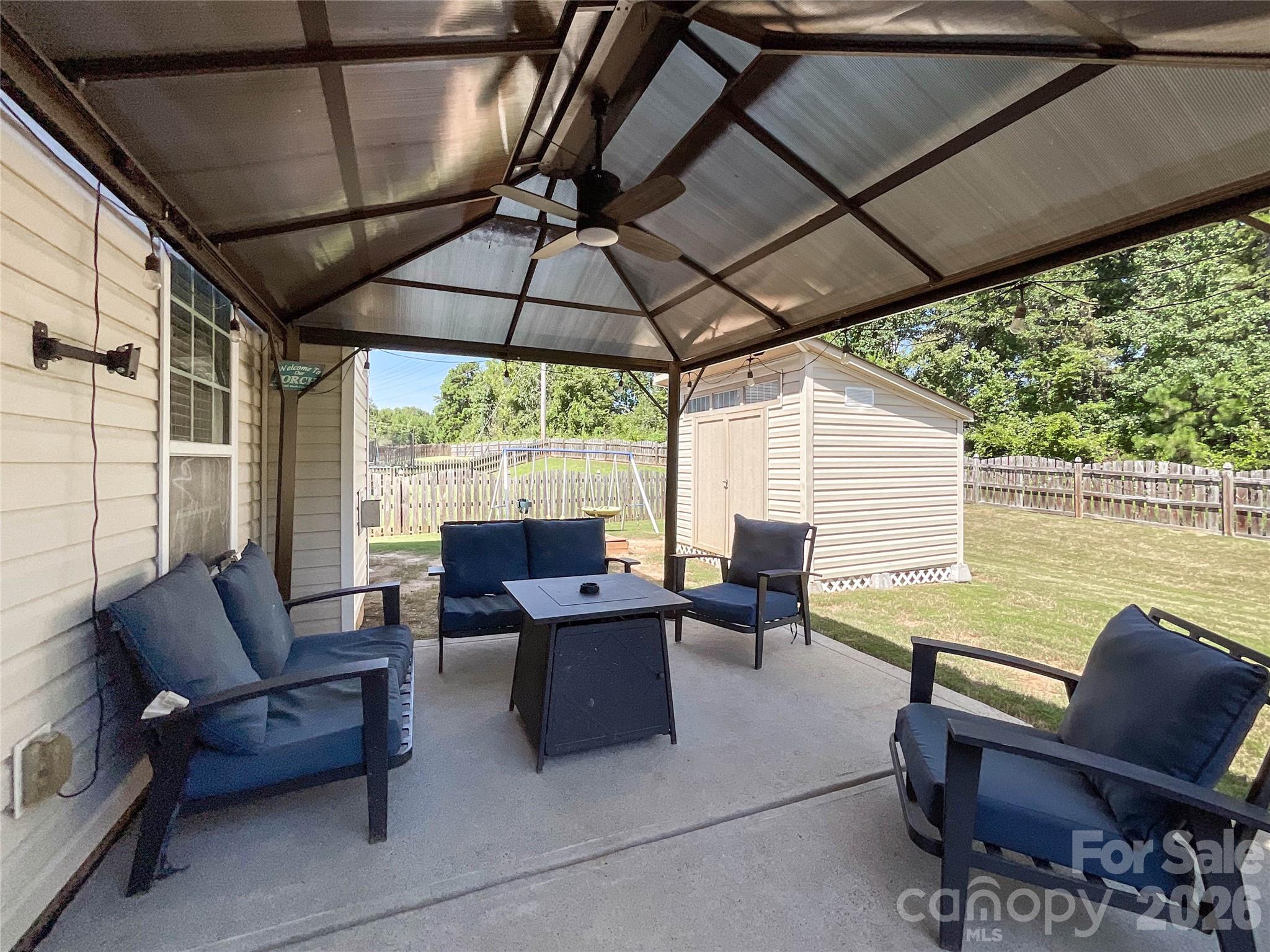 Single Family Residence at 6019 Grassy Knoll Circle, Matthews, photo 35 of 43