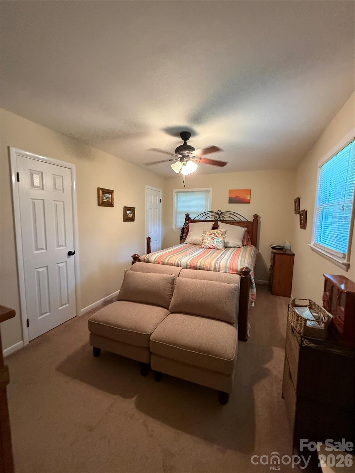 Single Family Residence at 192 Heritage View Road, Hickory, photo 15 of 17