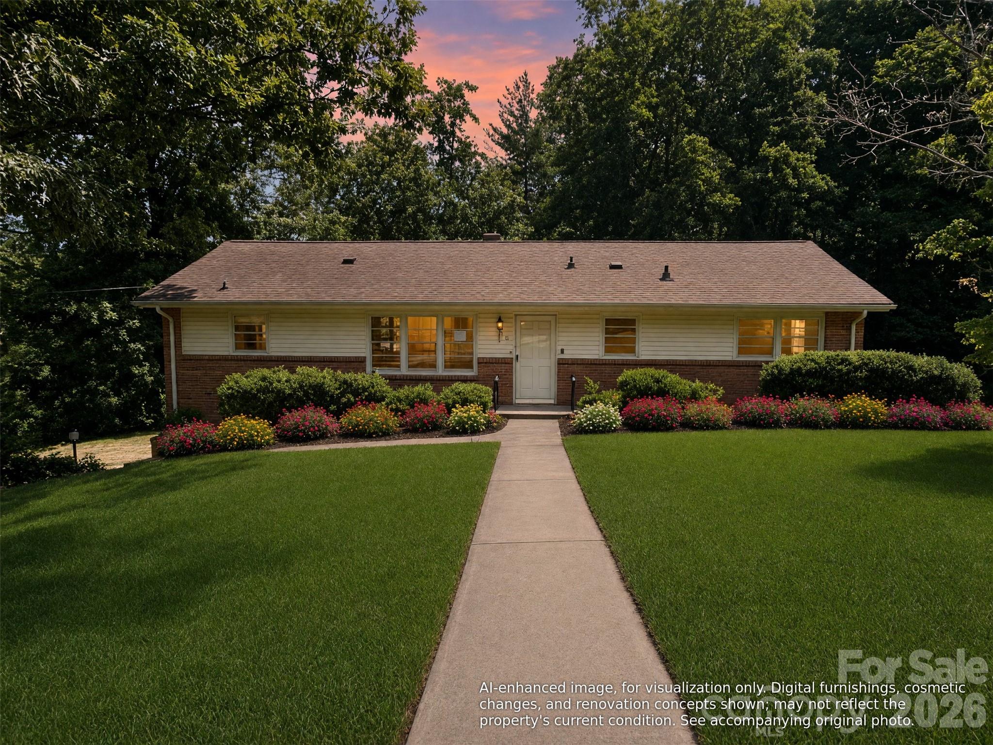 Single Family Residence at 14 Valle Vista Drive, Asheville, photo 3 of 36