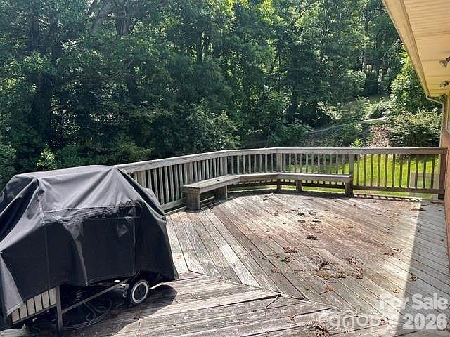 Single Family Residence at 14 Valle Vista Drive, Asheville, photo 14 of 36