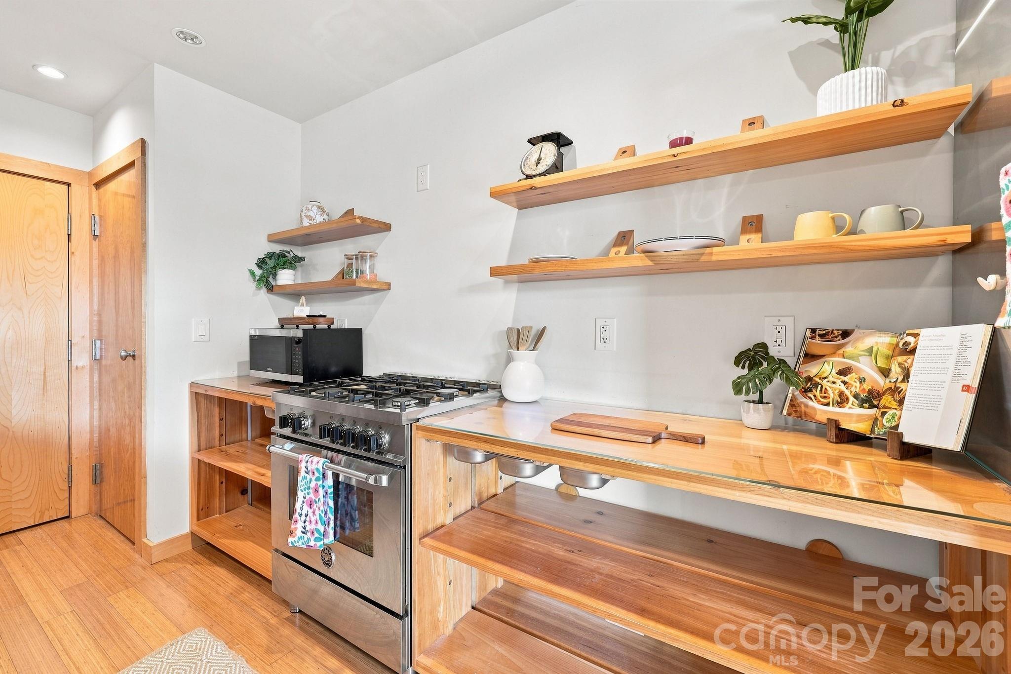 Condominium at 12 S Lexington Avenue, Asheville, photo 6 of 42