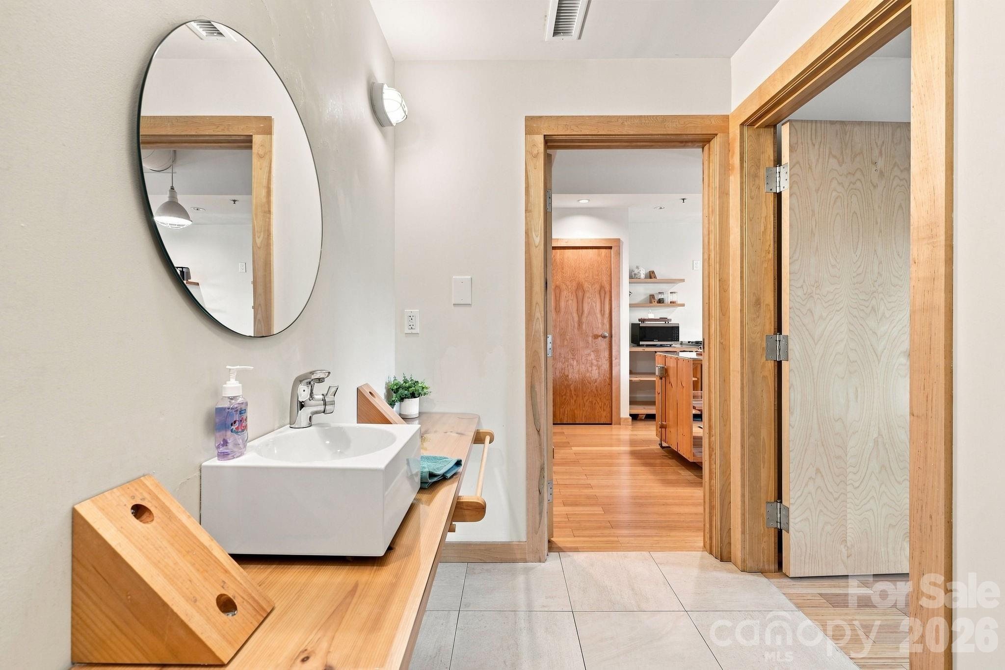 Condominium at 12 S Lexington Avenue, Asheville, photo 25 of 42