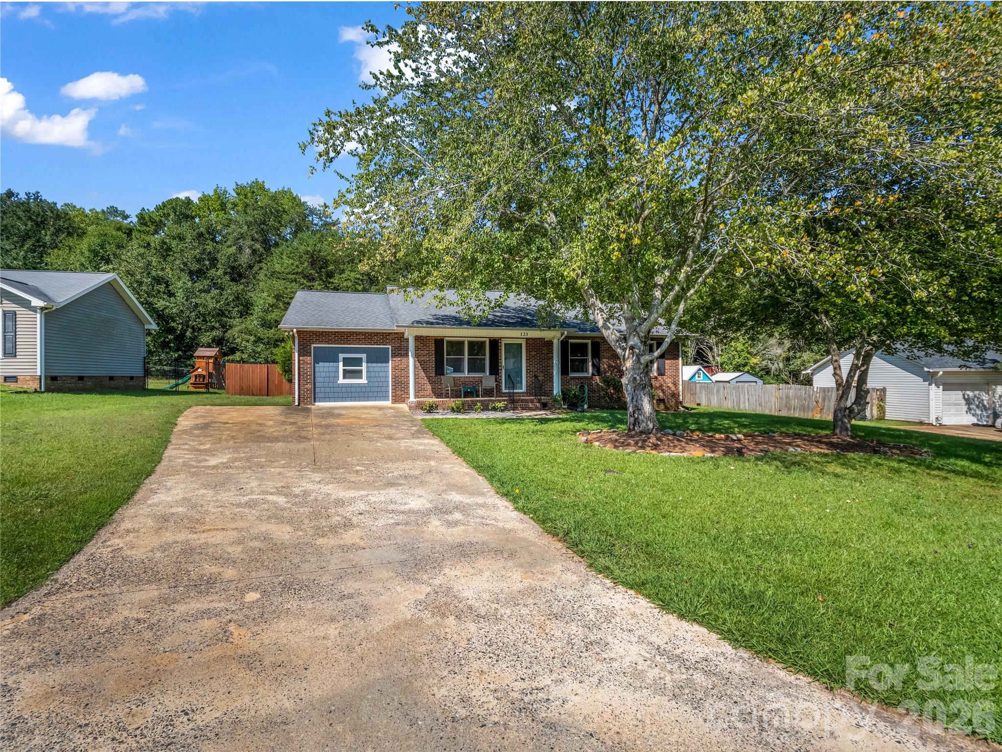 Single Family Residence at 123 College Manor Drive, Shelby, photo 5 of 32