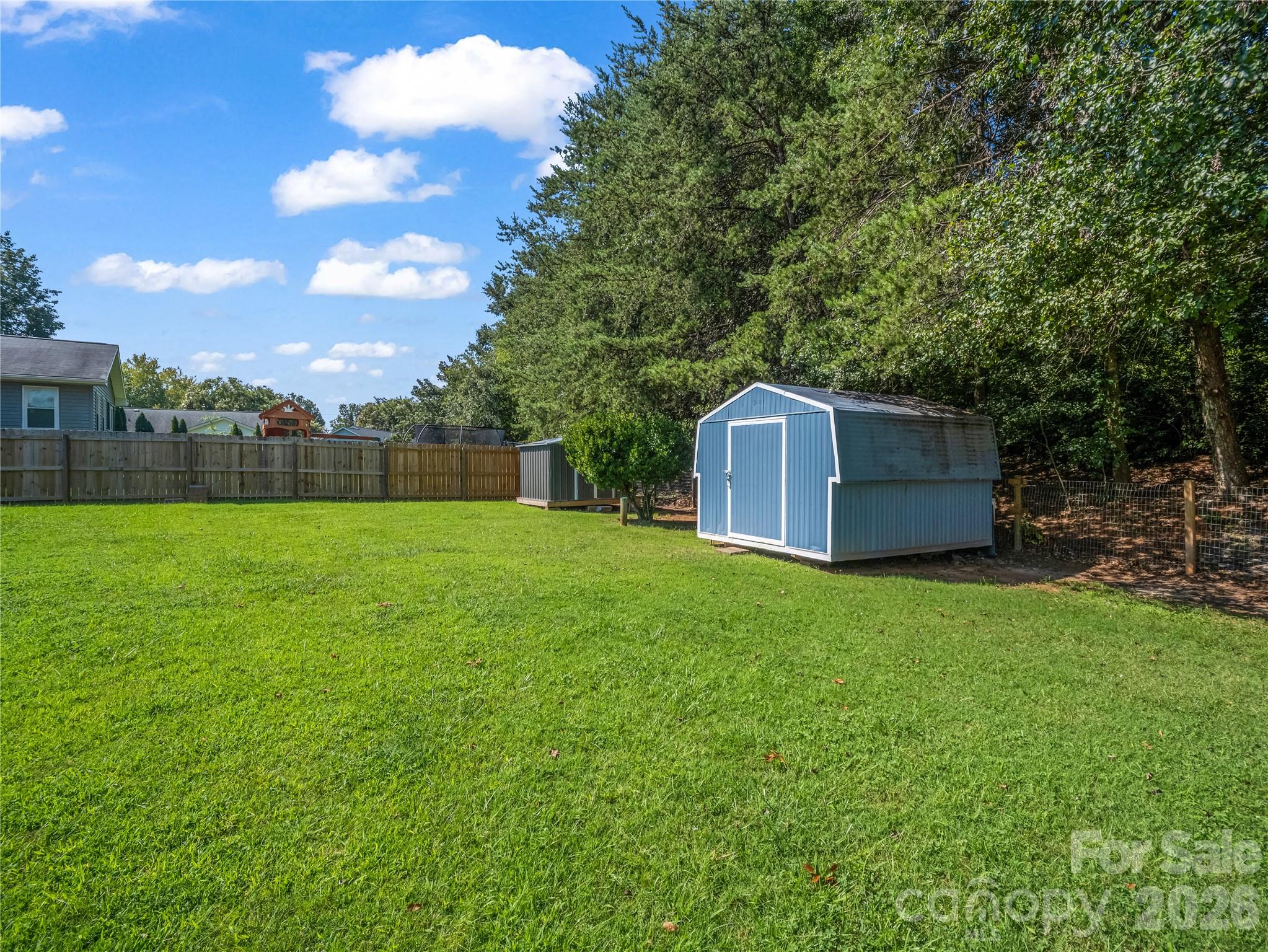 Storage Building - 123 College Manor Drive, Shelby