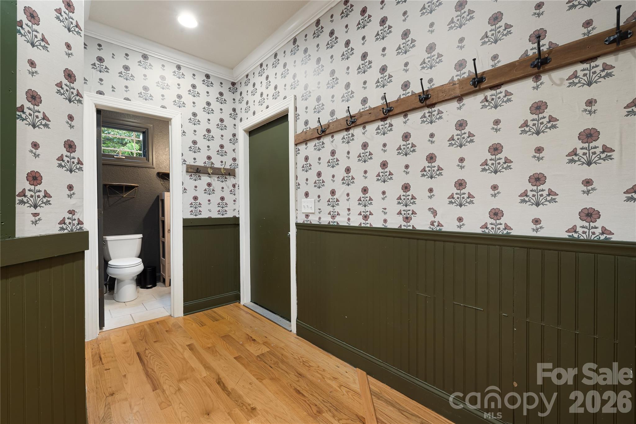 Single Family Residence at 312 E Forest Place, Candler, photo 17 of 44