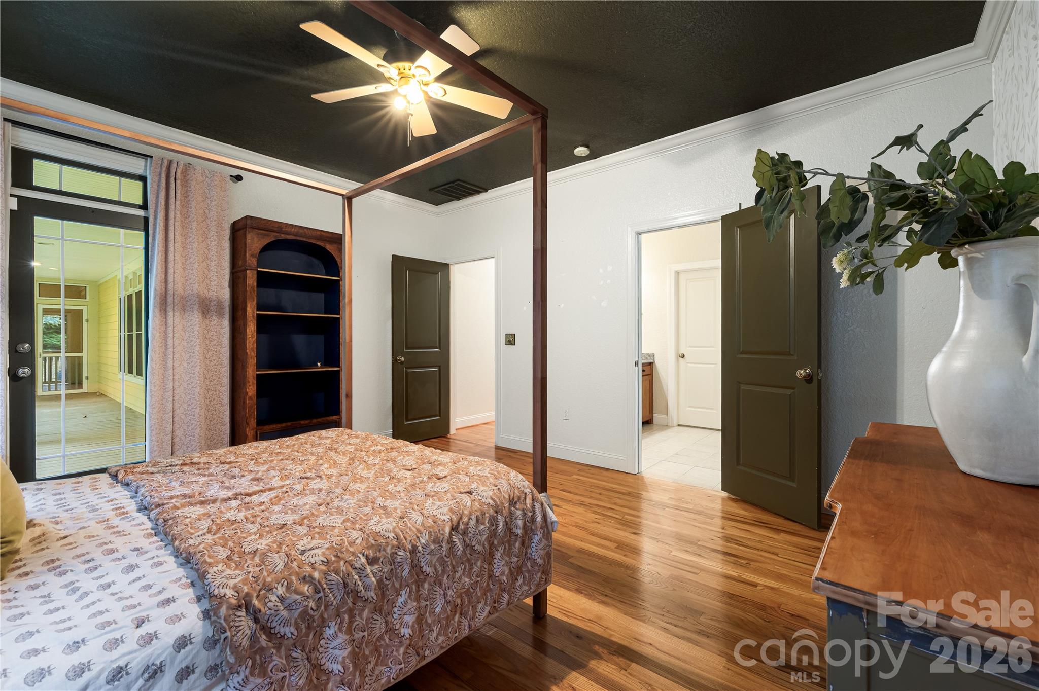 Single Family Residence at 312 E Forest Place, Candler, photo 20 of 44