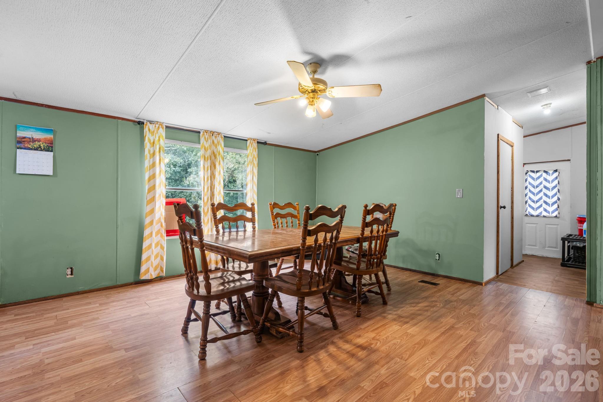 Single Family Residence at 2461 Shadowbrook Drive, Lenoir, photo 13 of 35