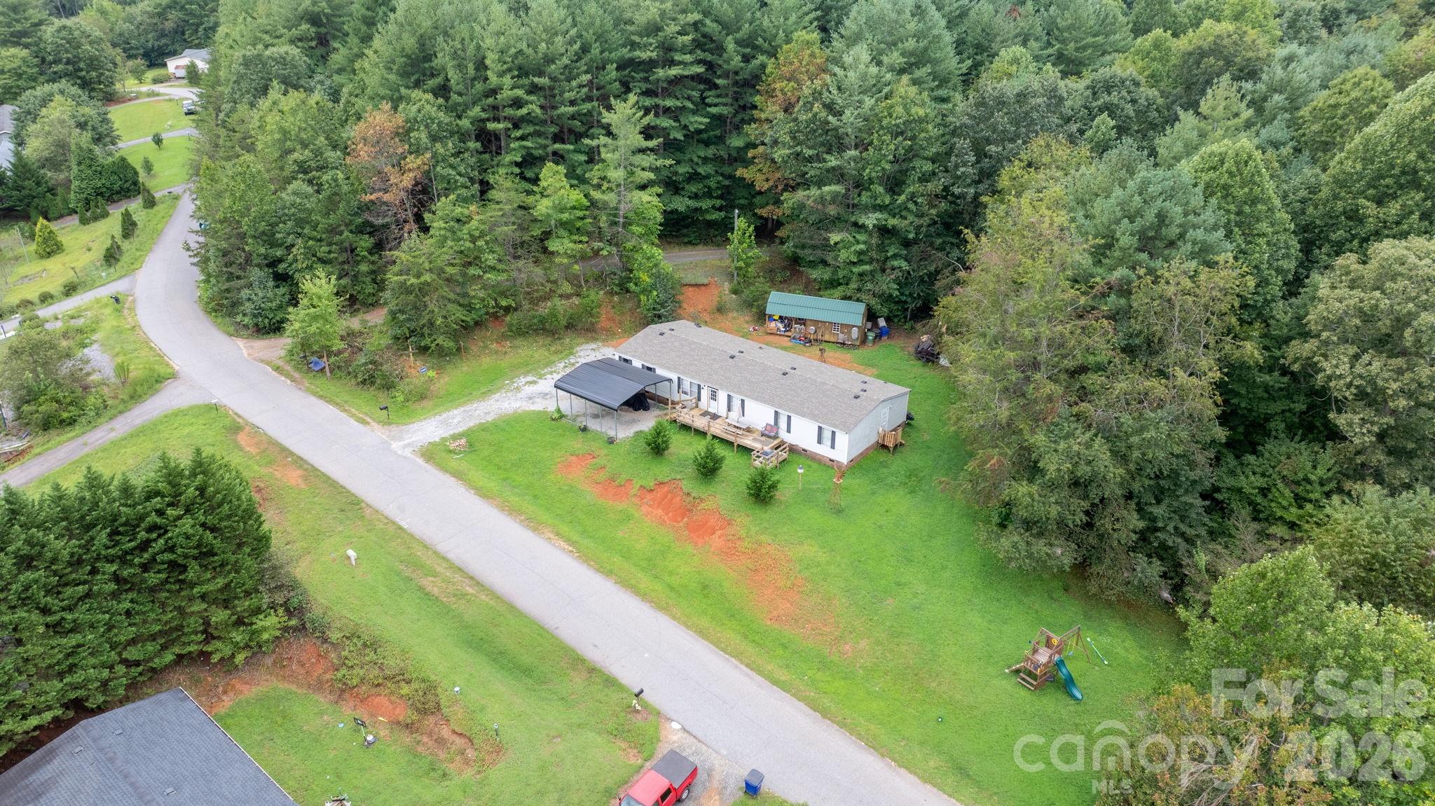 Single Family Residence at 2461 Shadowbrook Drive, Lenoir, photo 28 of 35