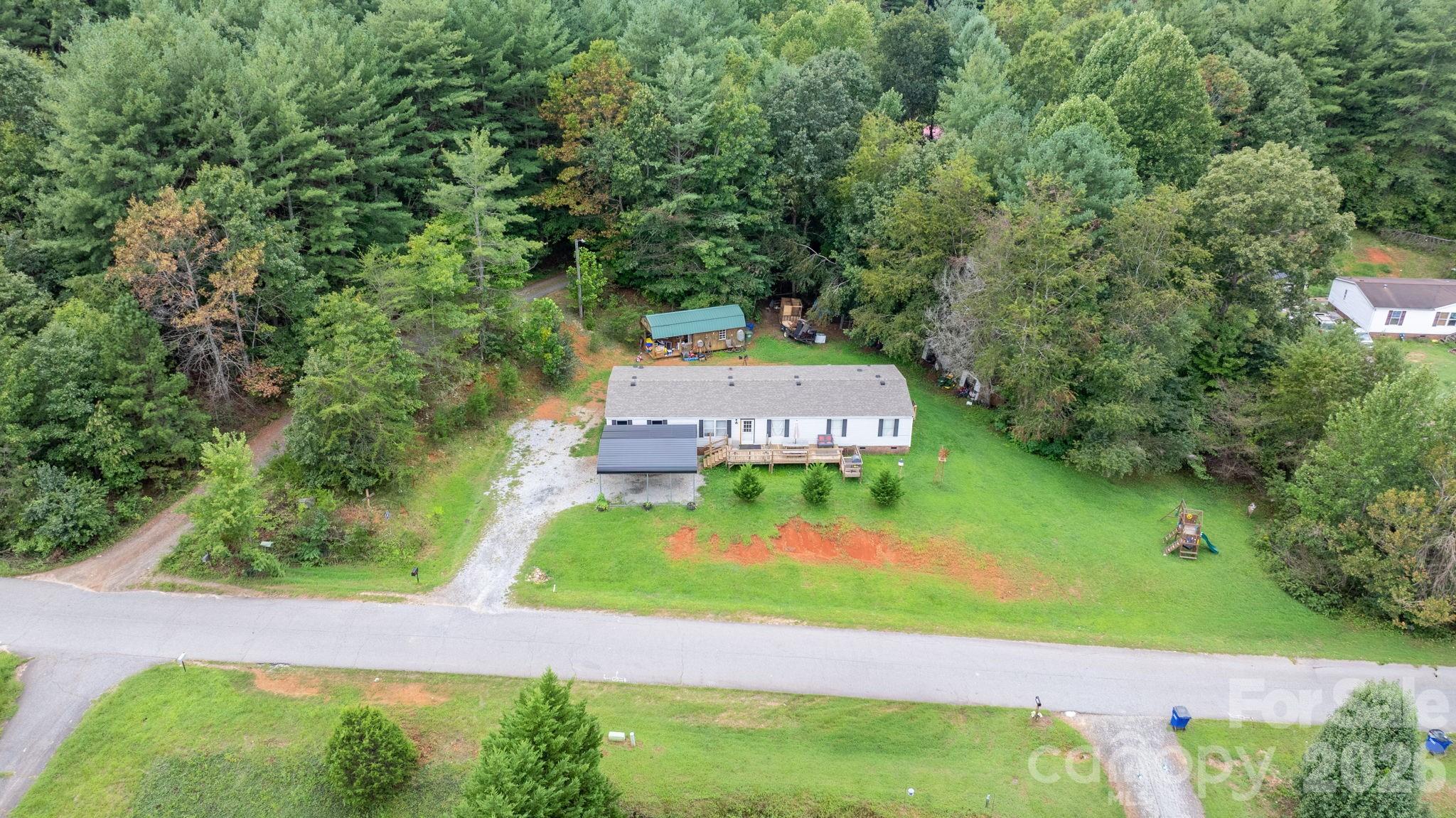 Single Family Residence at 2461 Shadowbrook Drive, Lenoir, photo 29 of 35