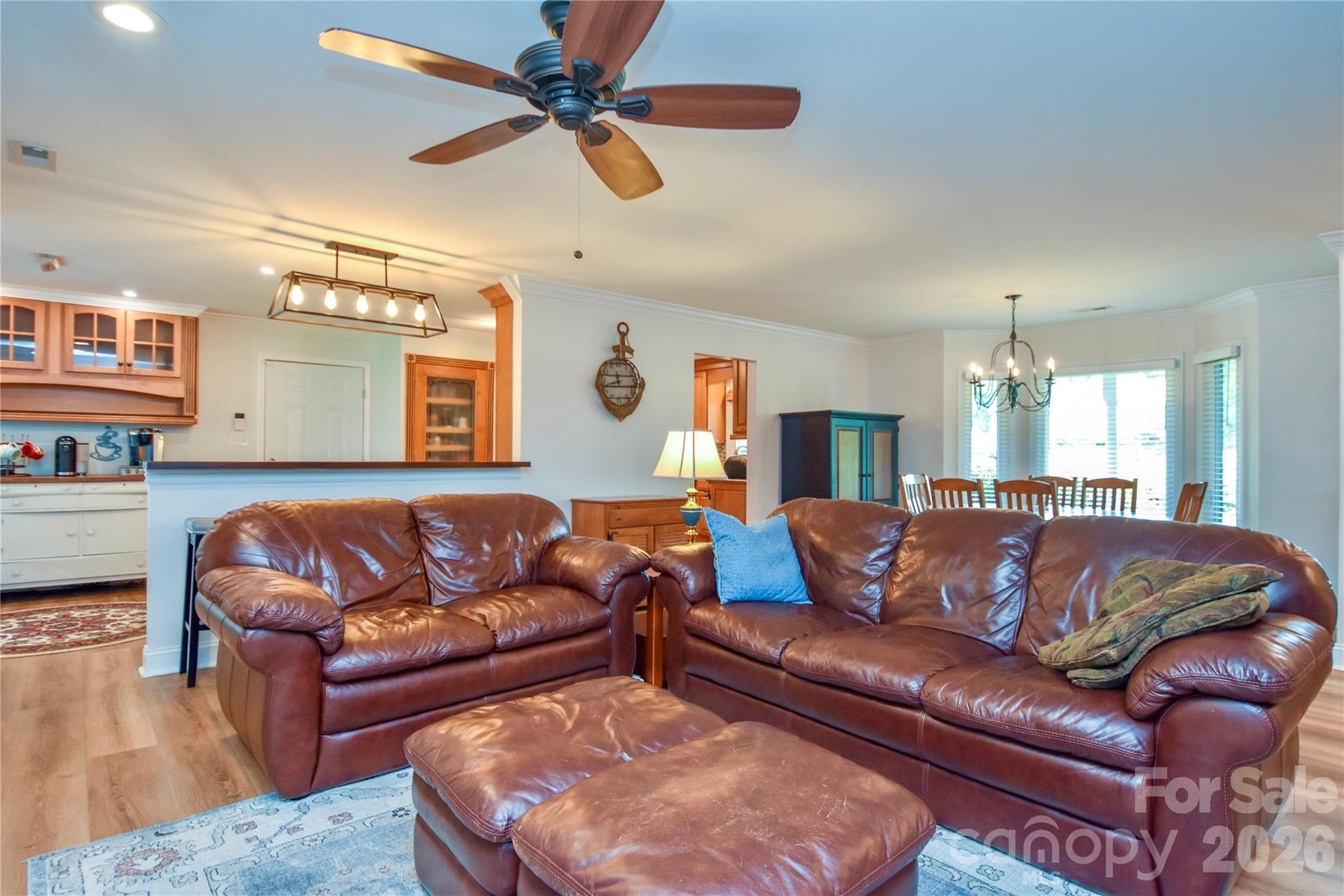 Open floor plan - 127 Fairway Drive, Mooresville
