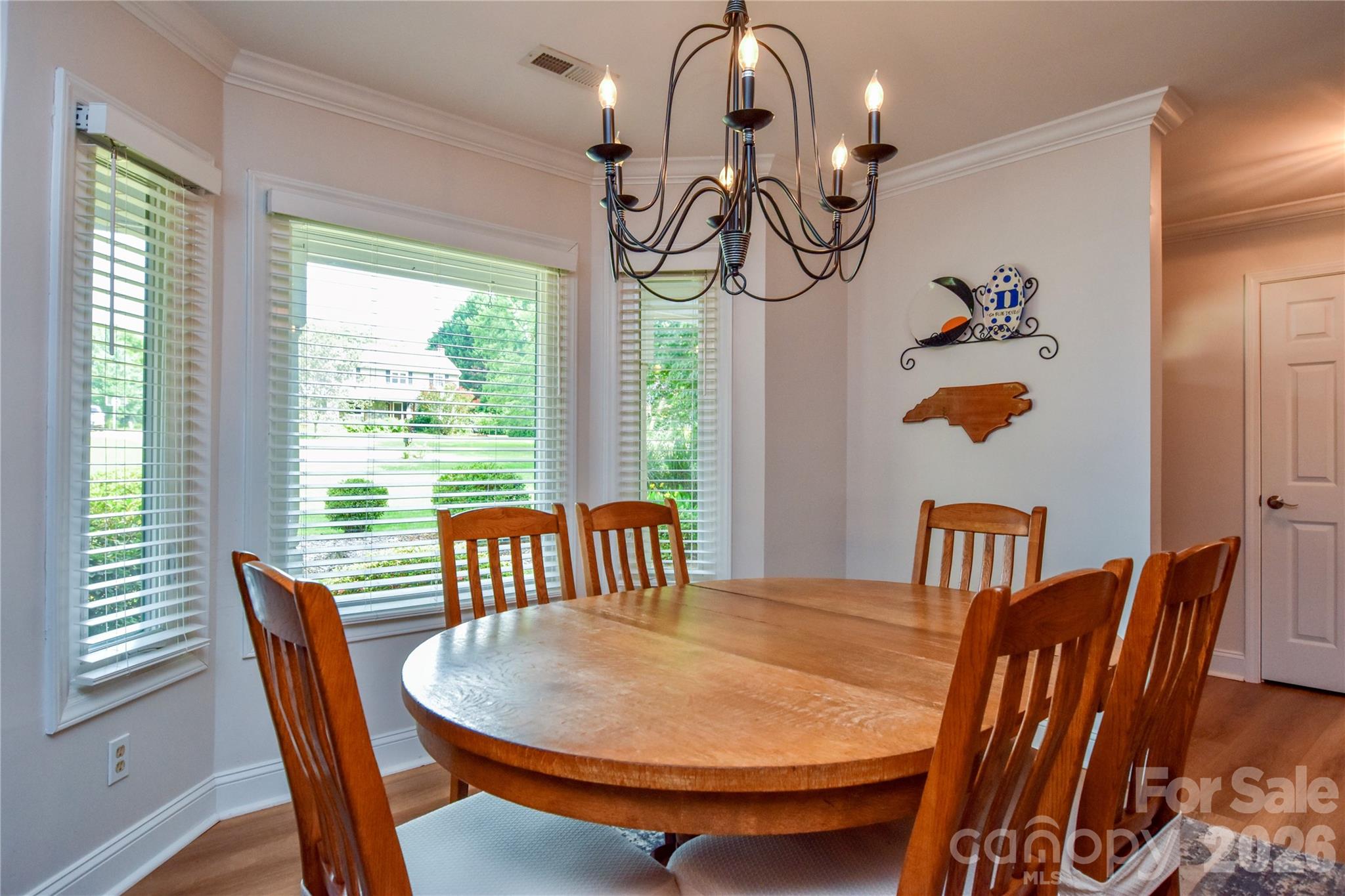 Single Family Residence at 127 Fairway Drive, Mooresville, photo 17 of 41