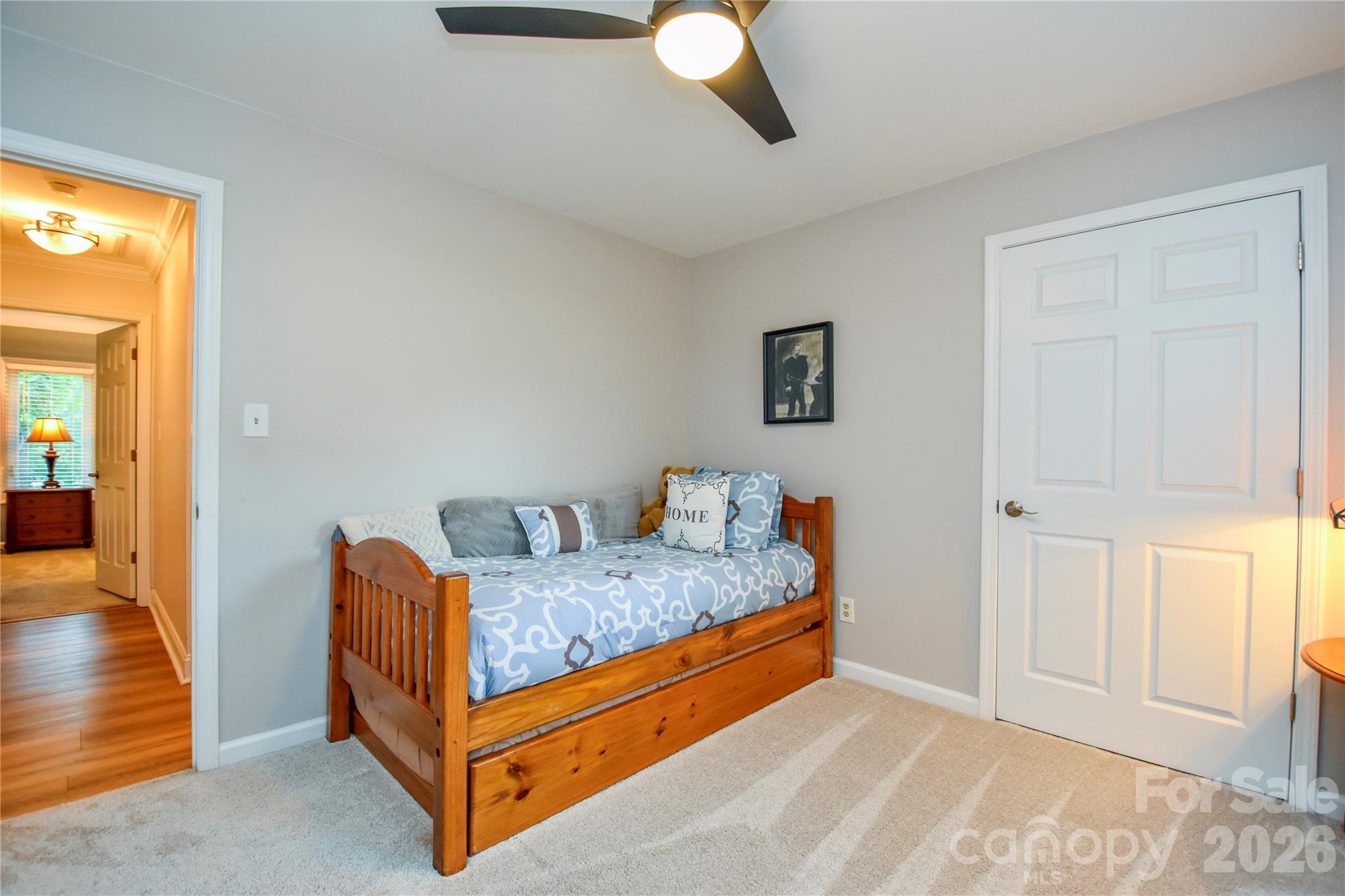 Single Family Residence at 127 Fairway Drive, Mooresville, photo 30 of 41