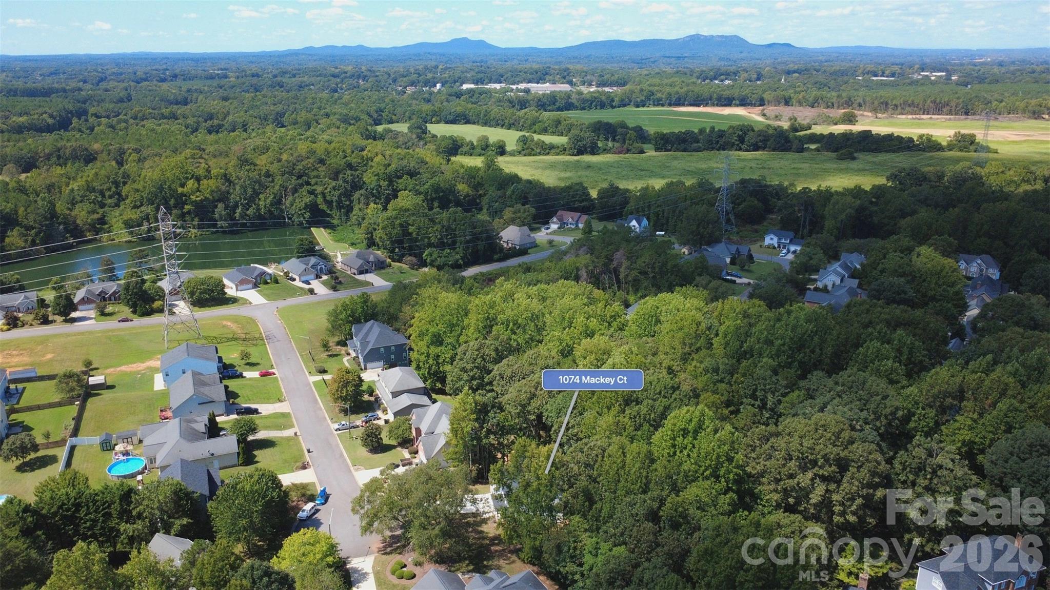 Single Family Residence at 1074 Mackey Court, Gastonia, photo 36 of 38