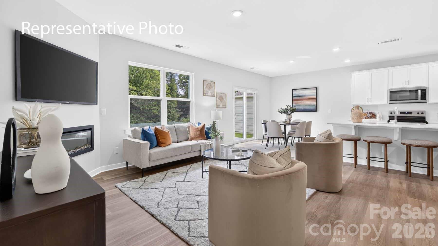 Single Family Residence at 3623 Honey Locust Lane, Gastonia, photo 12 of 32