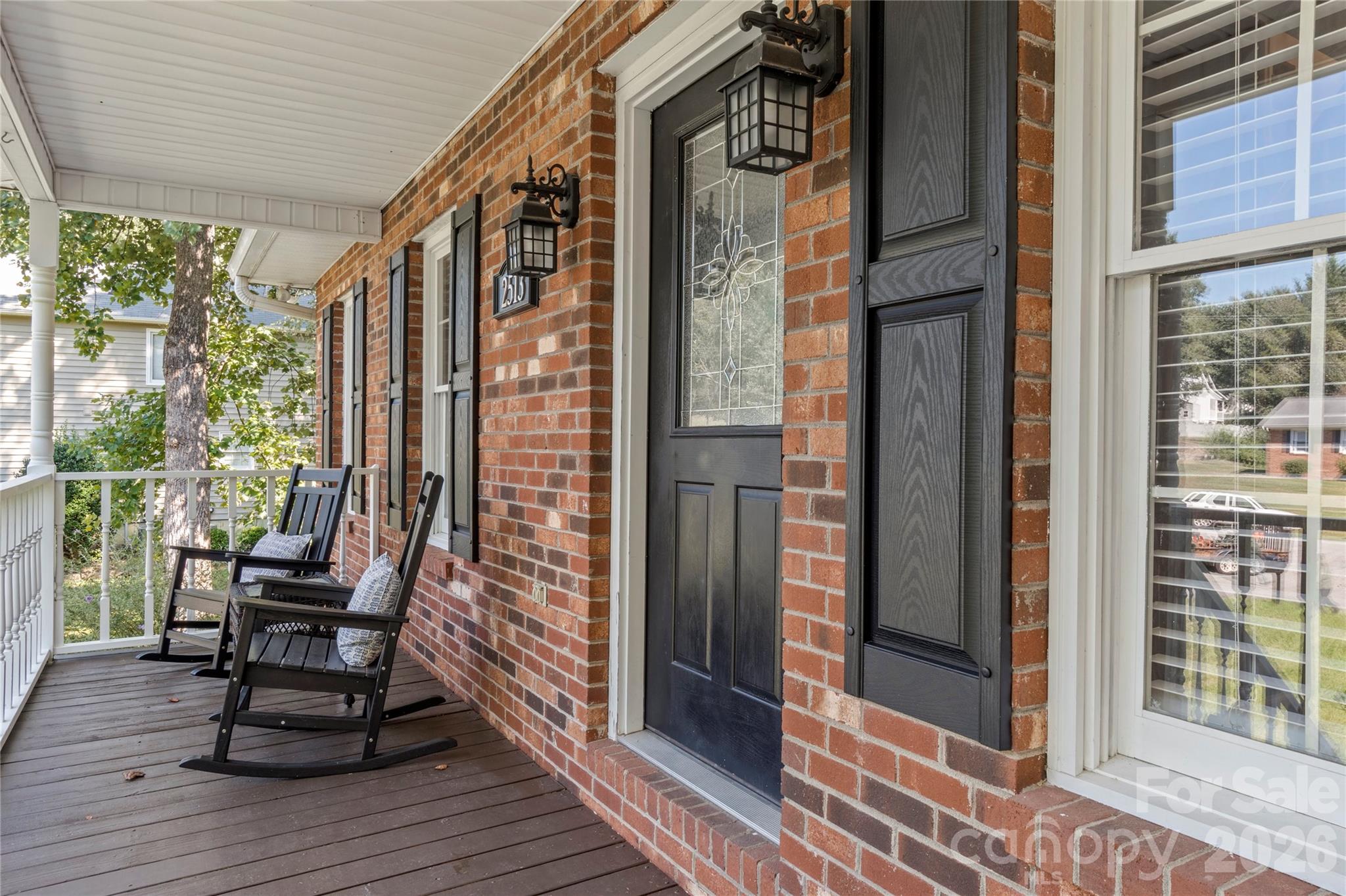 Single Family Residence at 2513 Newington Court, Clemmons, photo 7 of 47