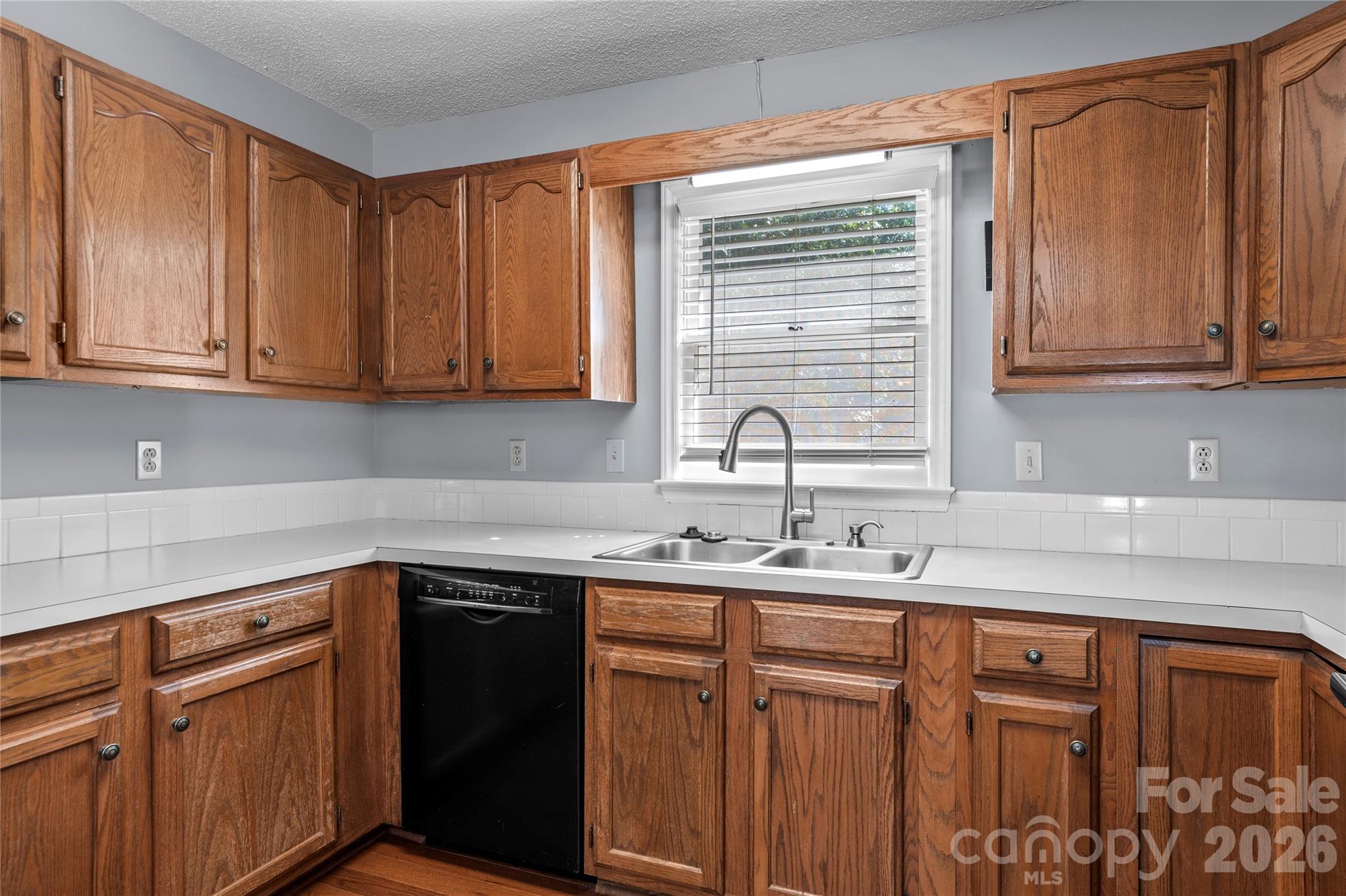 Single Family Residence at 2513 Newington Court, Clemmons, photo 15 of 47