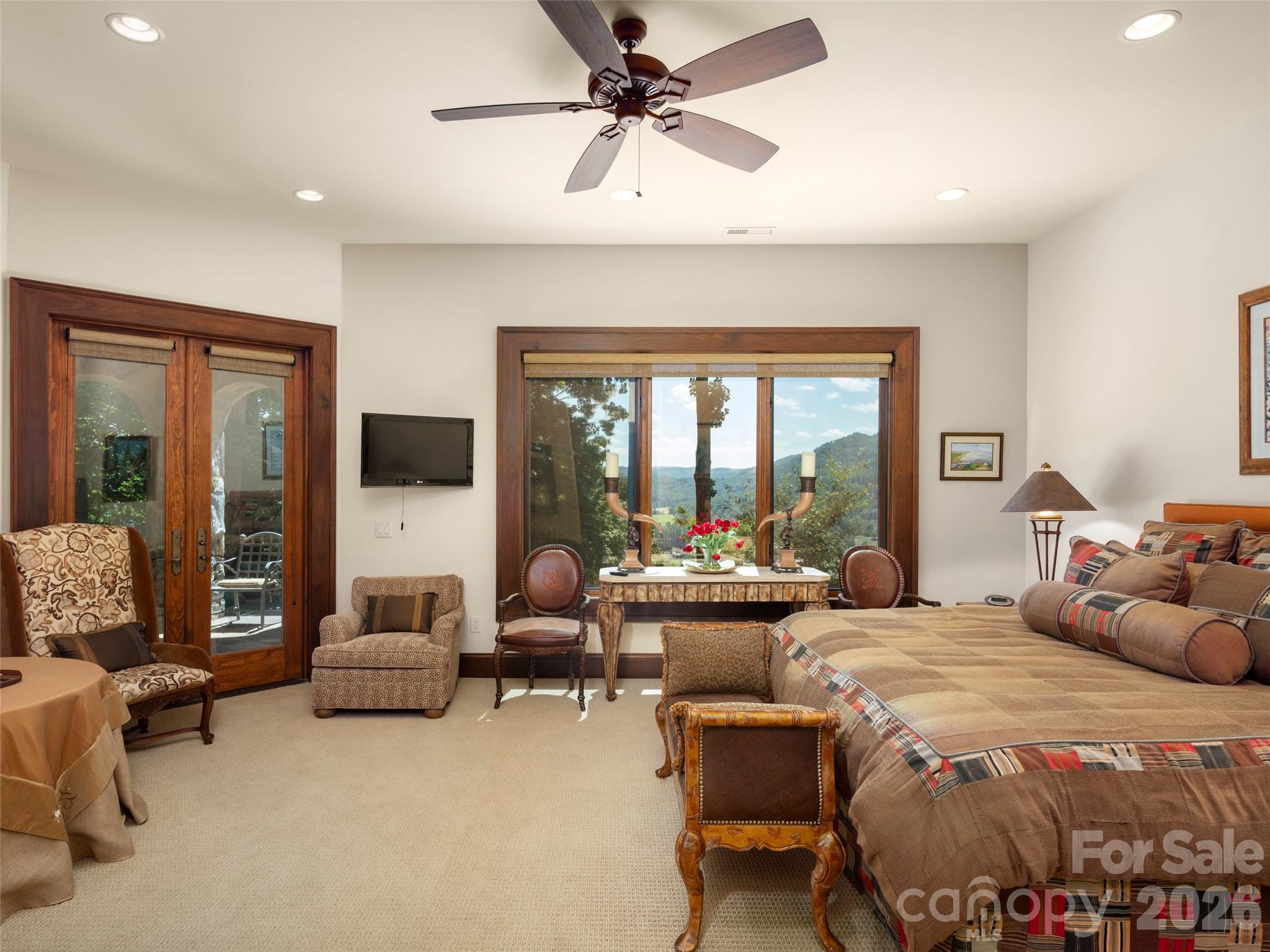 Single Family Residence at 994 Clovertop Lane, Arden, photo 30 of 48