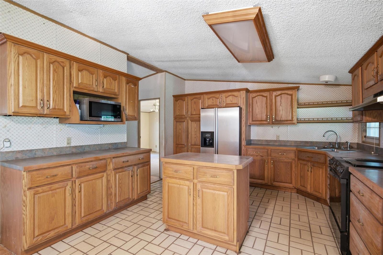 Manufactured Home at 6594 N GOLD LEAF PT, DUNNELLON, photo 10 of 61