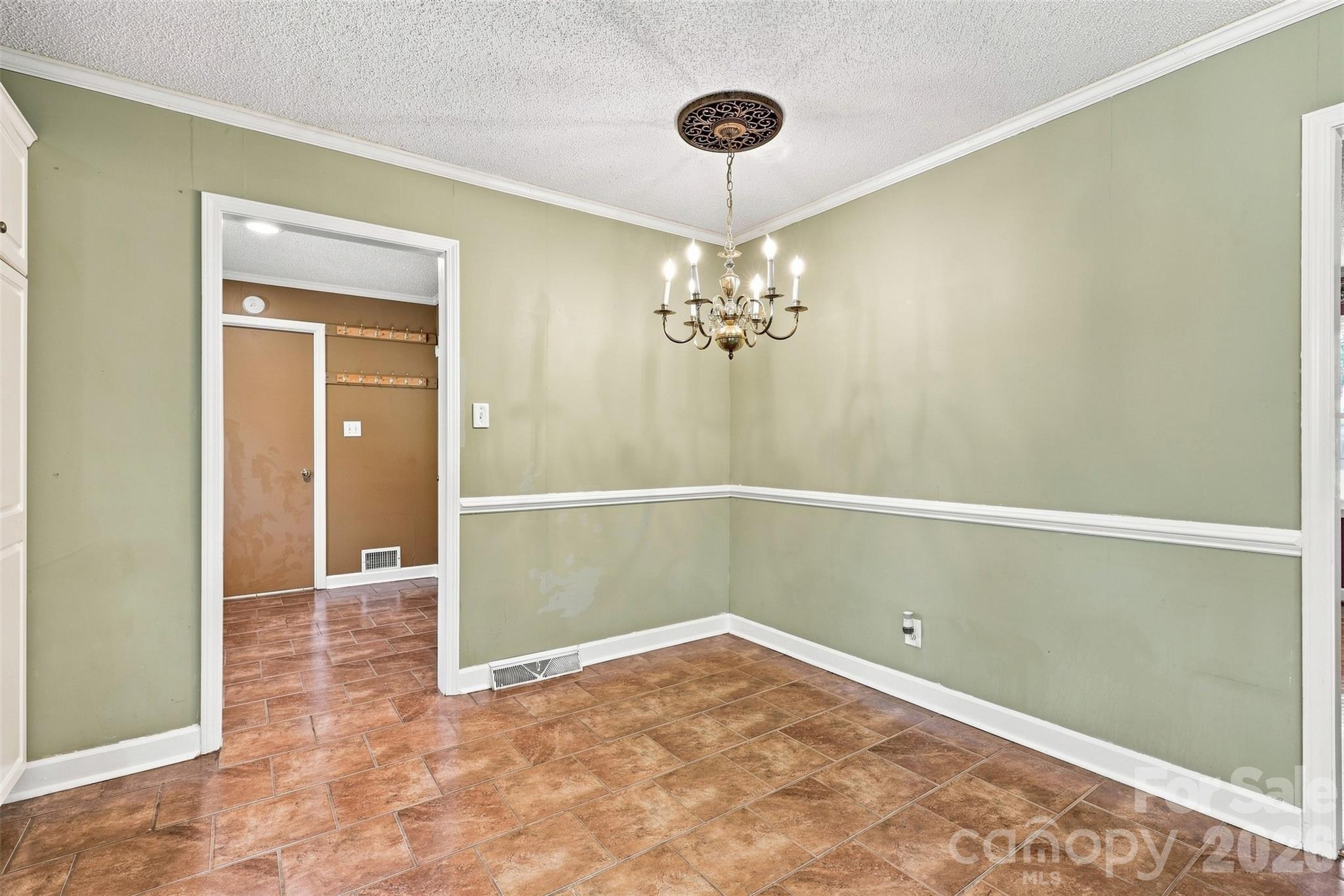 Breakfast Area - 1464 Sullivan Street, Rock Hill
