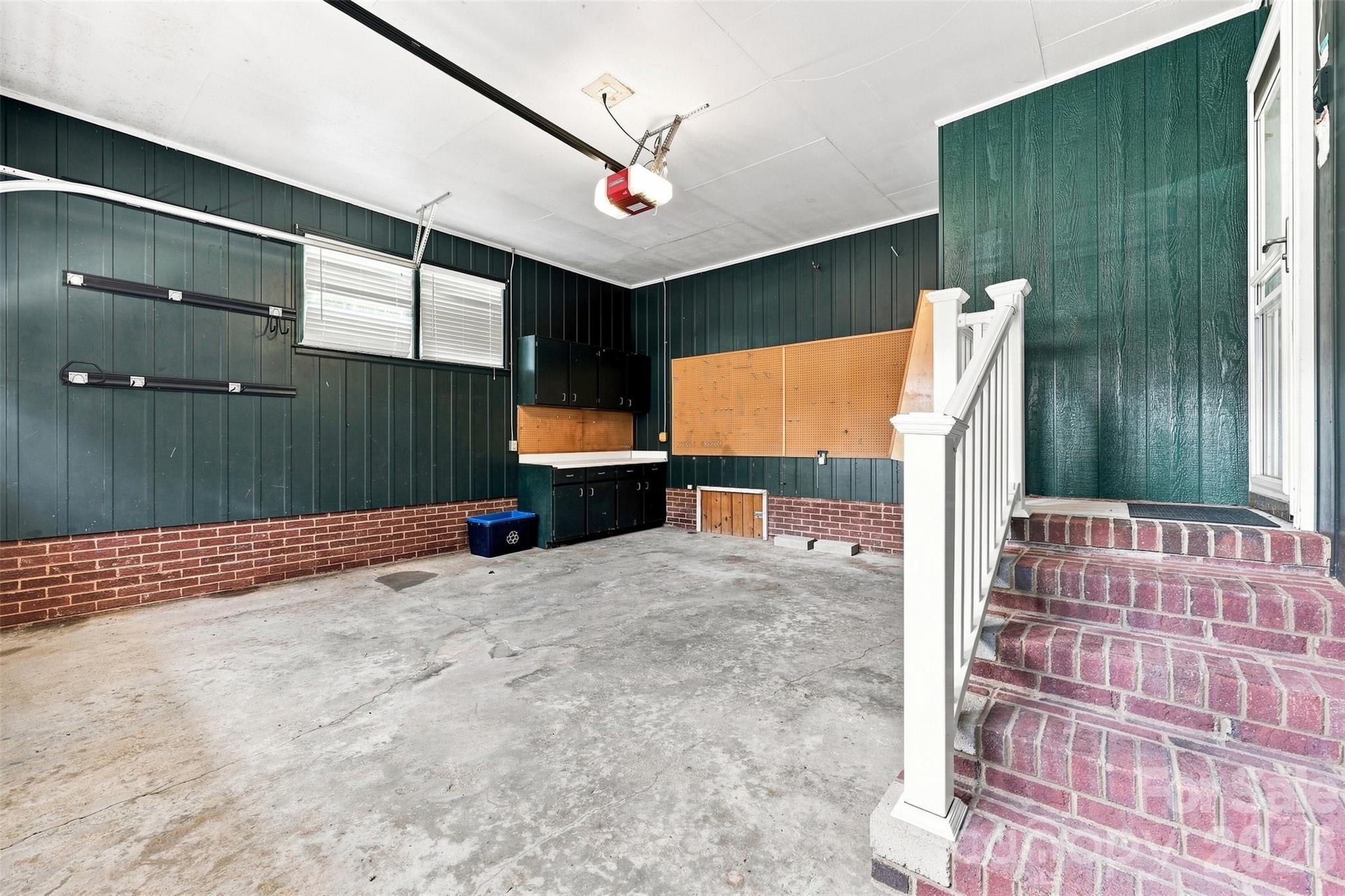 Garage - 1464 Sullivan Street, Rock Hill