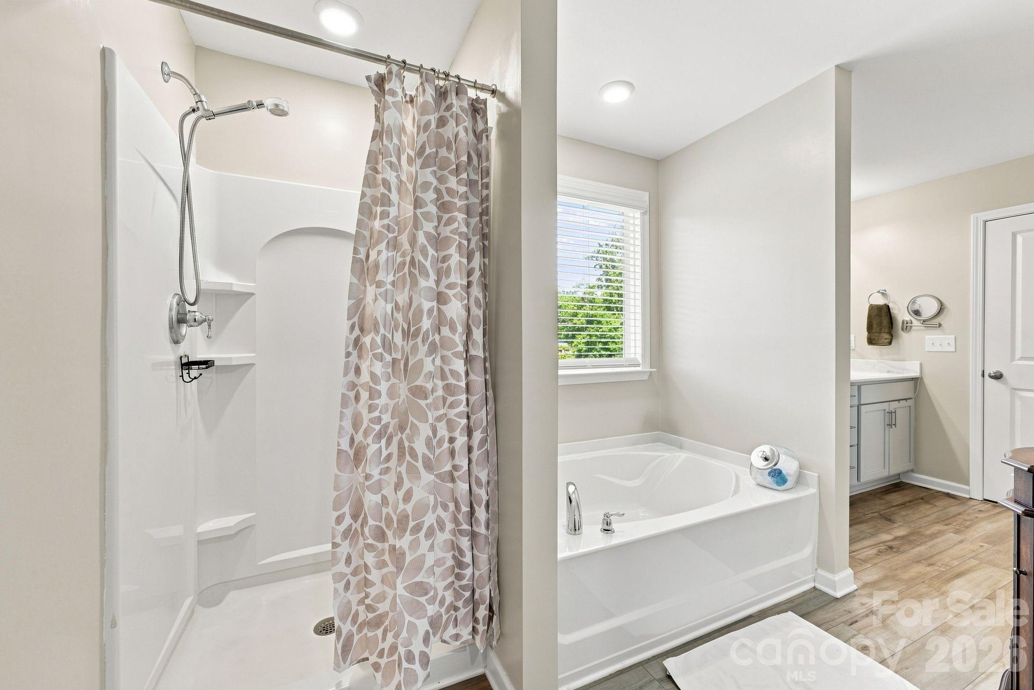 Single Family Residence at 133 Stone Hollow Road, Lexington, photo 20 of 43