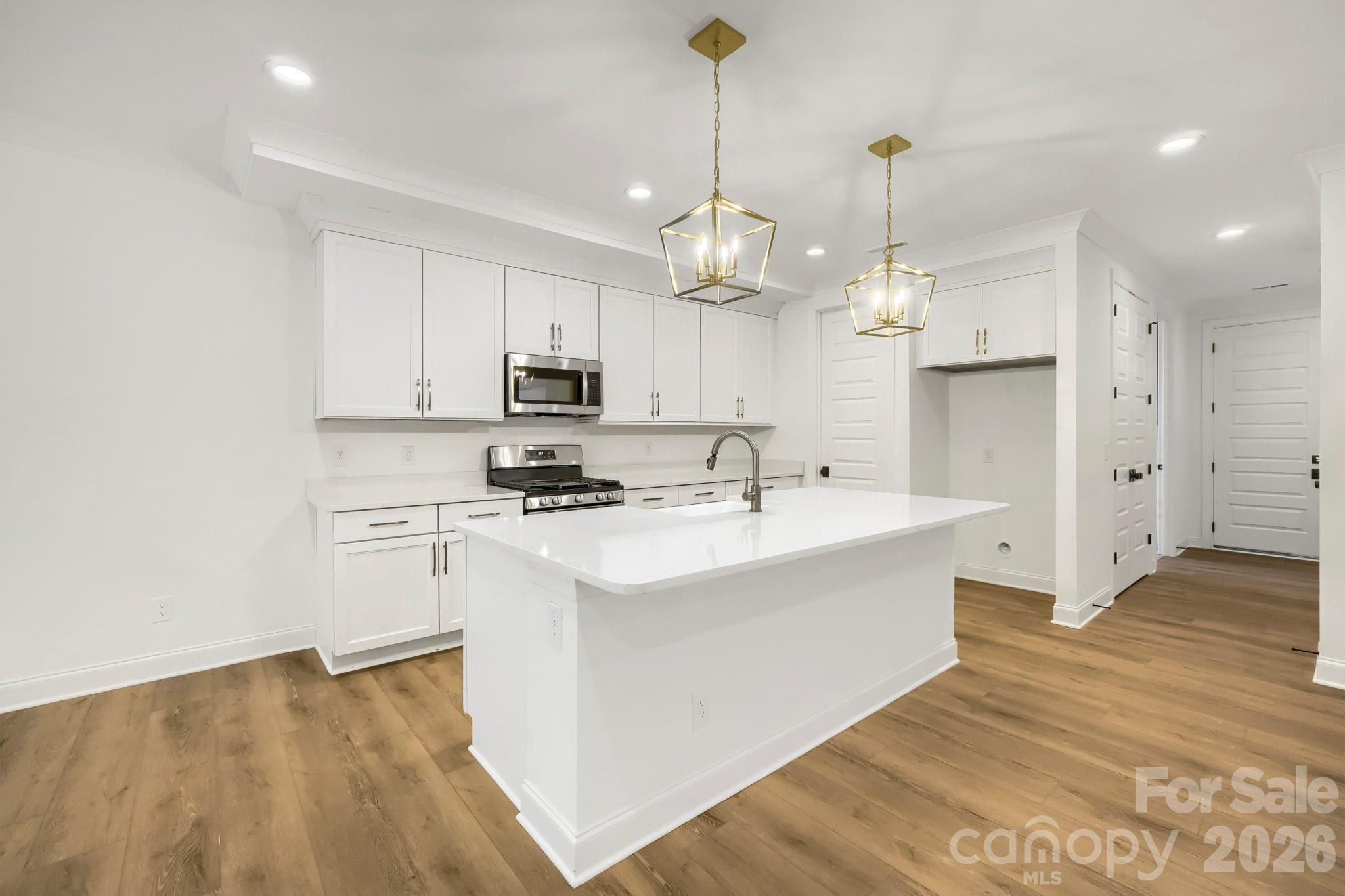 Kitchen - 3204 Timber Run Lane, Maiden