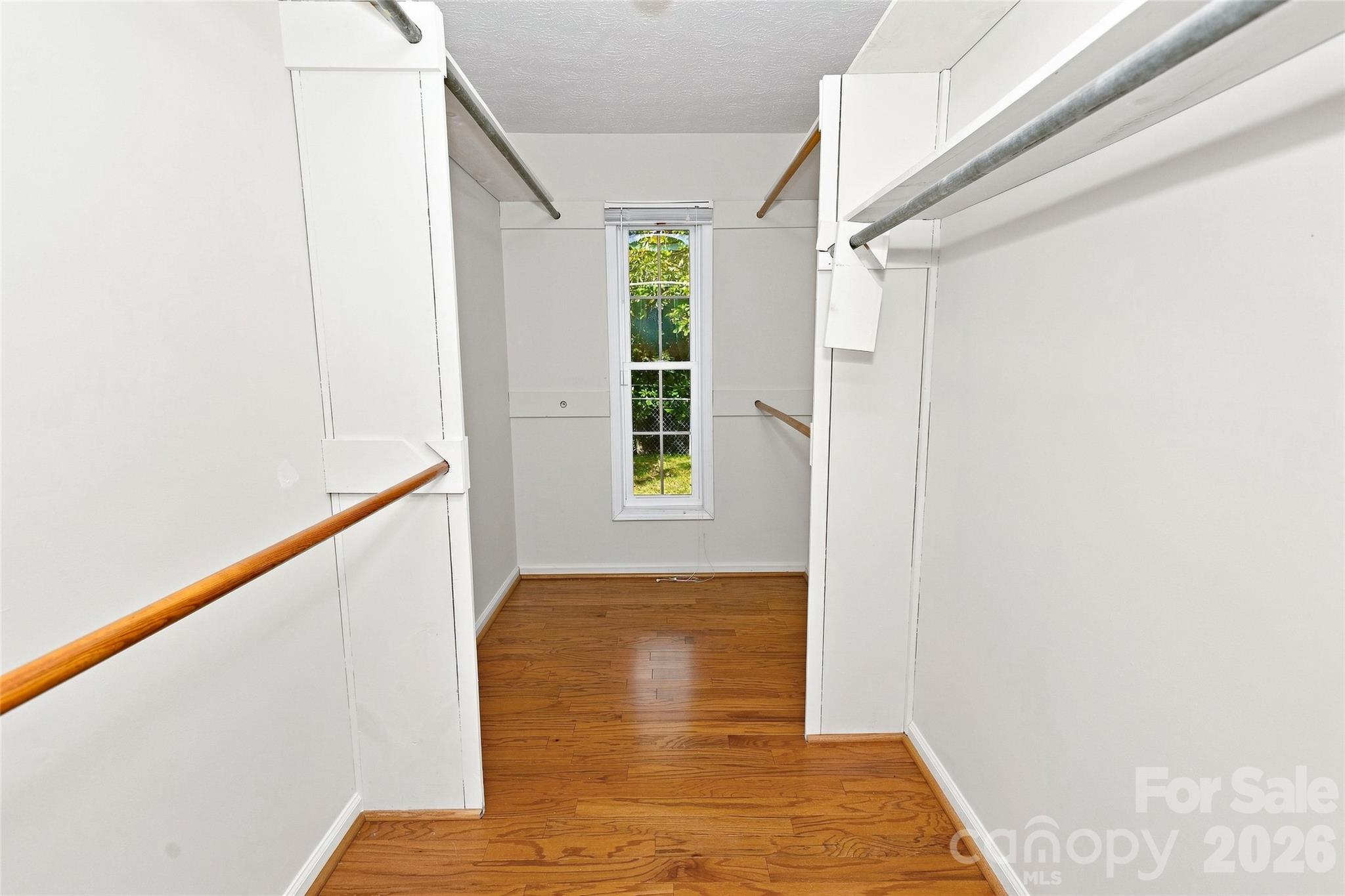Single Family Residence at 30 Morning Glory Lane, Weaverville, photo 23 of 47