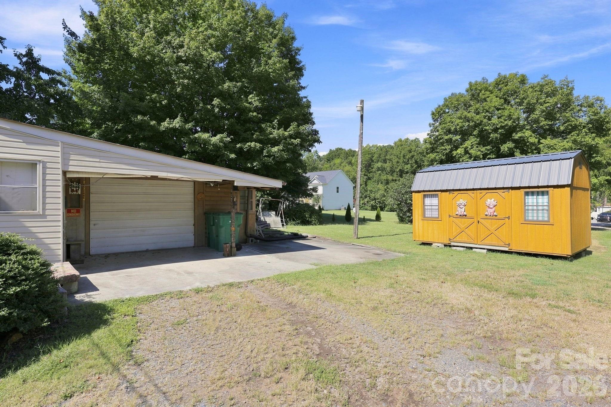 Single Family Residence at 512 W Bank Street, Salisbury, photo 26 of 35