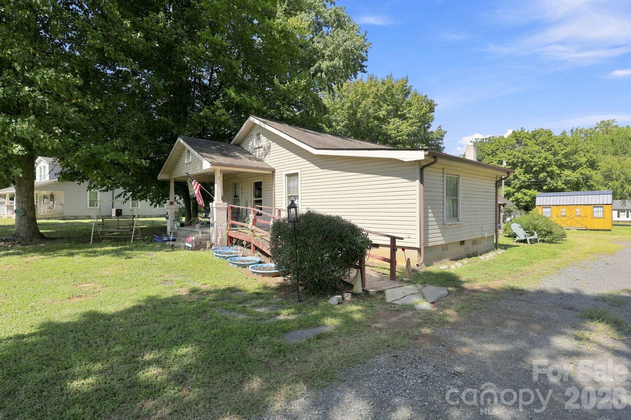 Single Family Residence at 512 W Bank Street, Salisbury, photo 27 of 35