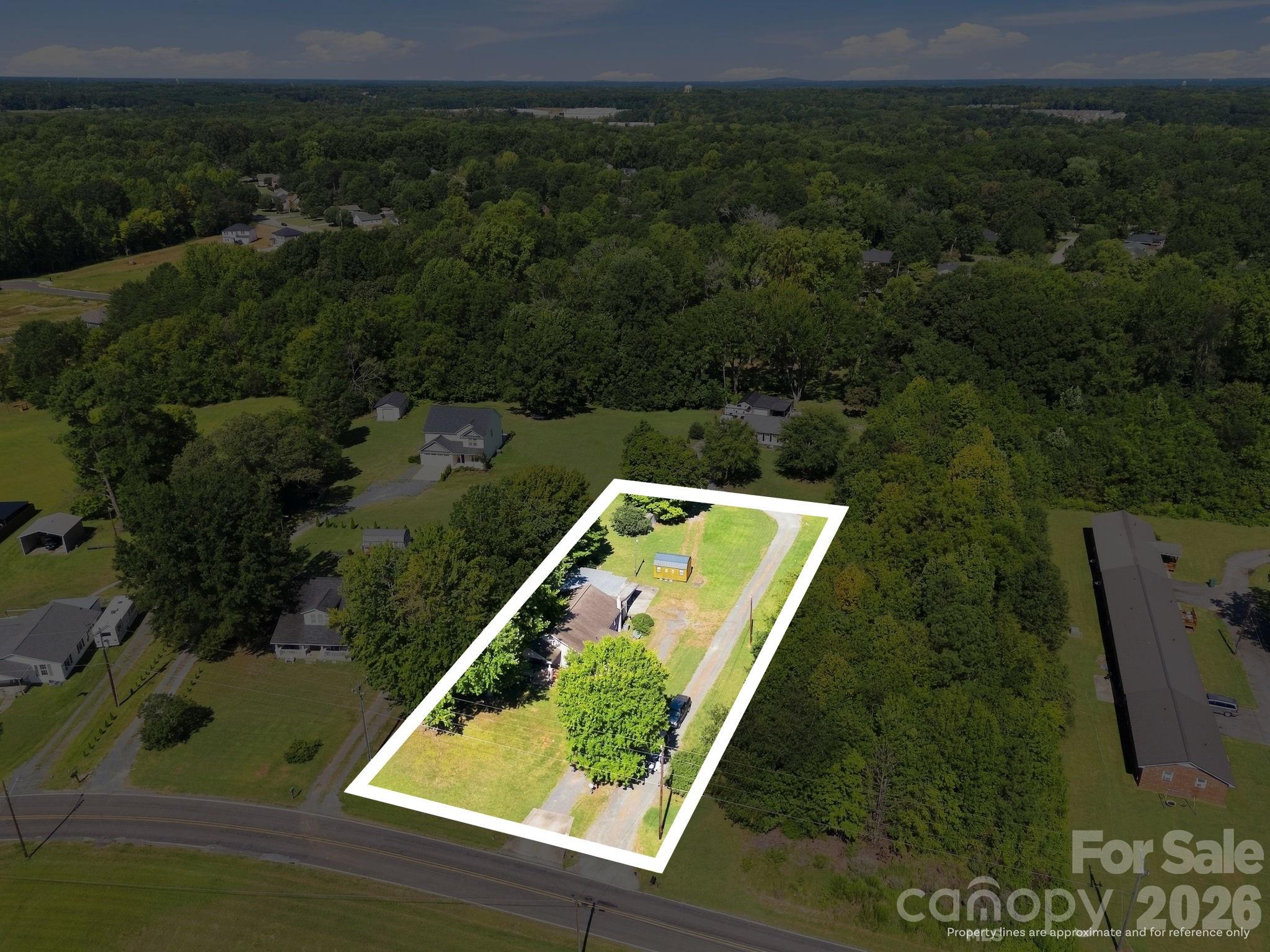 Single Family Residence at 512 W Bank Street, Salisbury, photo 32 of 35