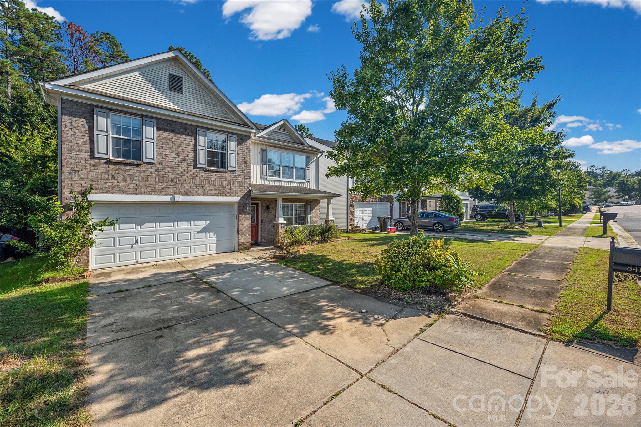 Single Family Residence at 841 Brunswick Drive, Rock Hill, photo 4 of 41