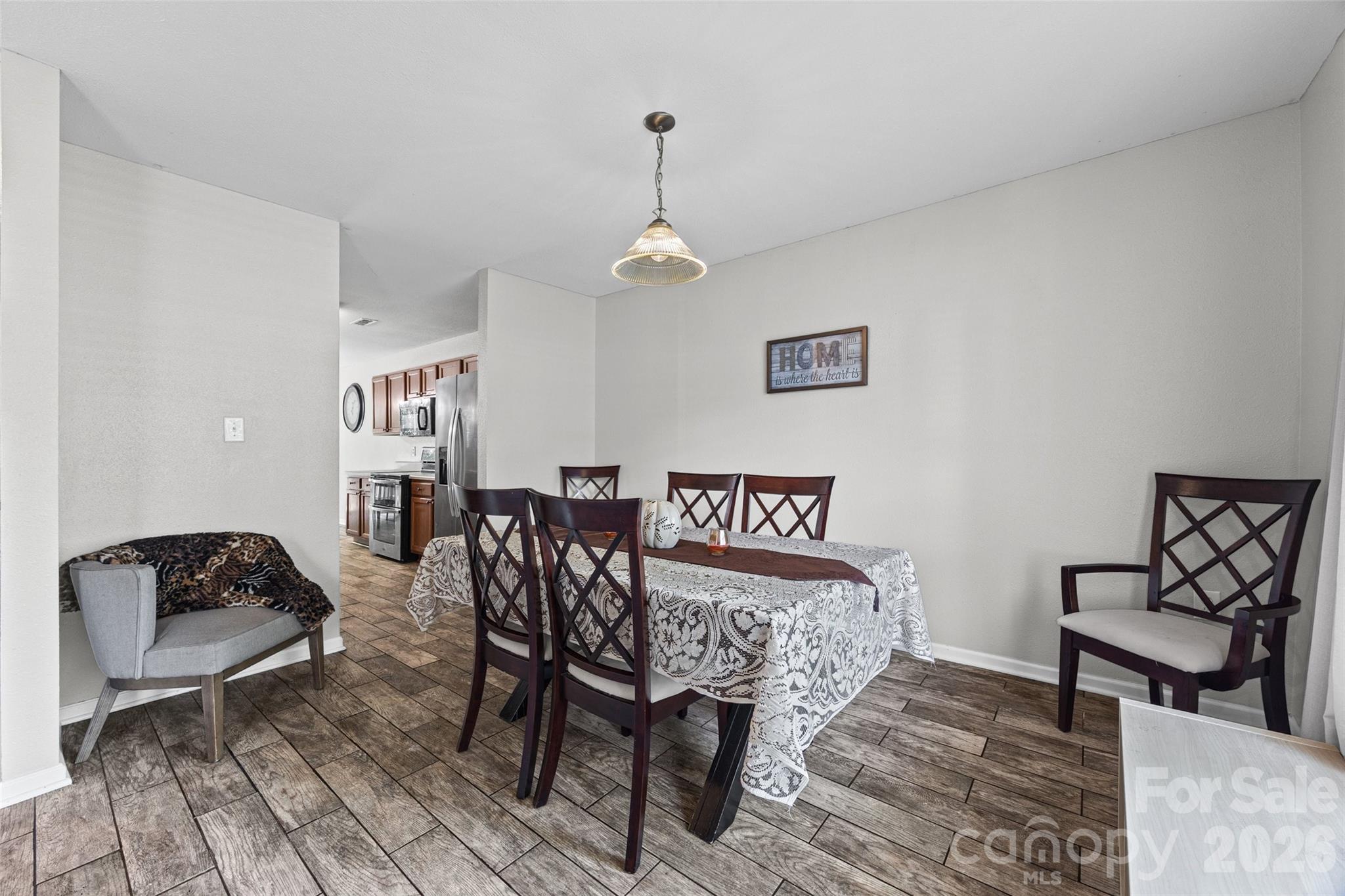Single Family Residence at 841 Brunswick Drive, Rock Hill, photo 6 of 41