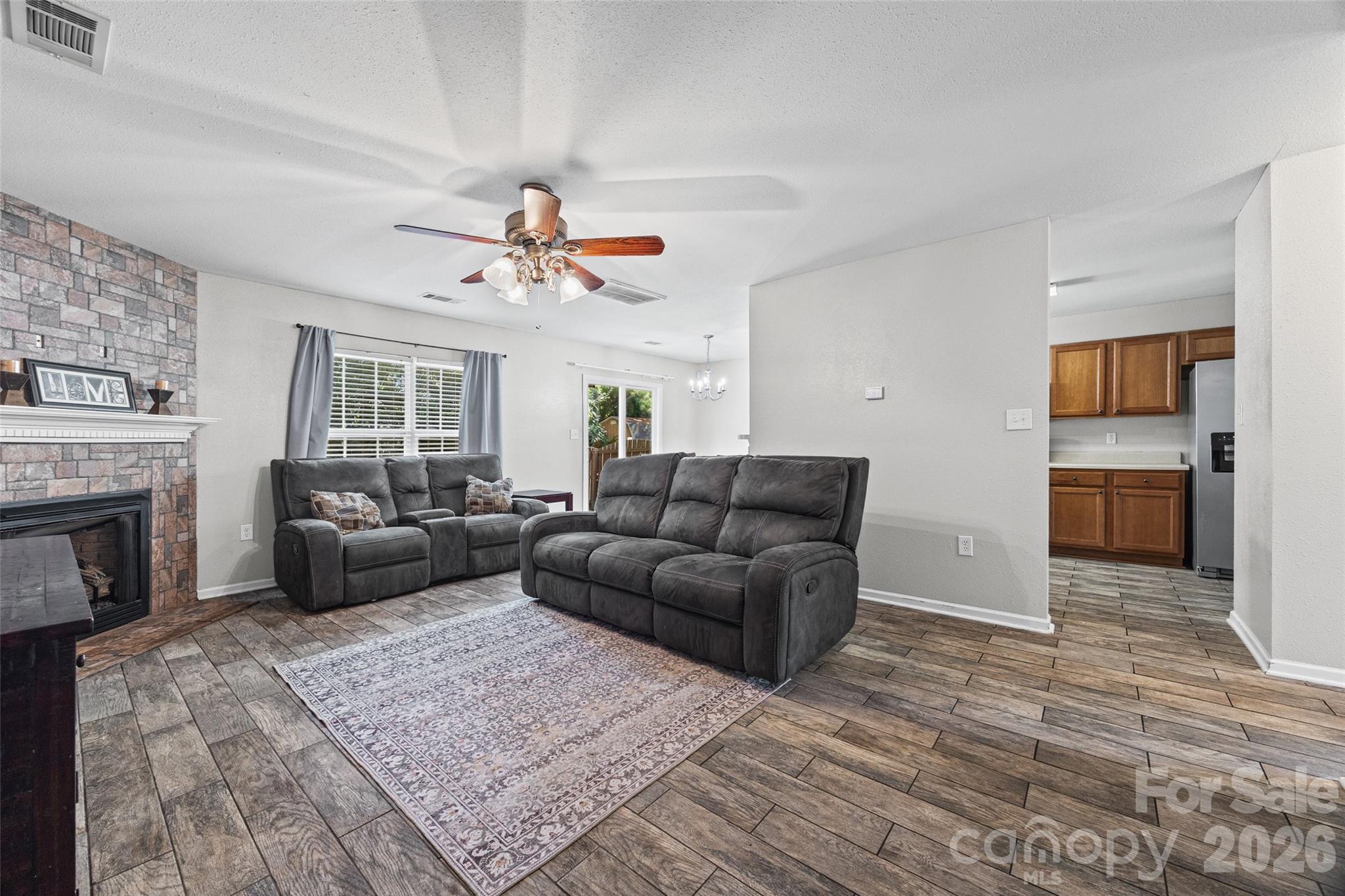 Single Family Residence at 841 Brunswick Drive, Rock Hill, photo 19 of 41
