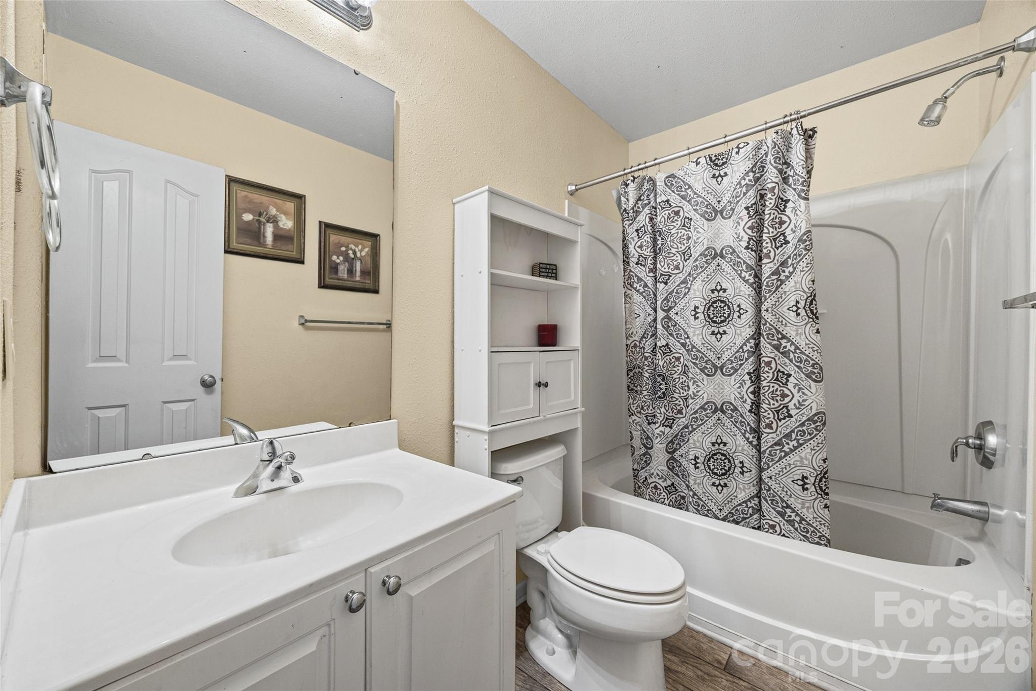 Single Family Residence at 841 Brunswick Drive, Rock Hill, photo 21 of 41