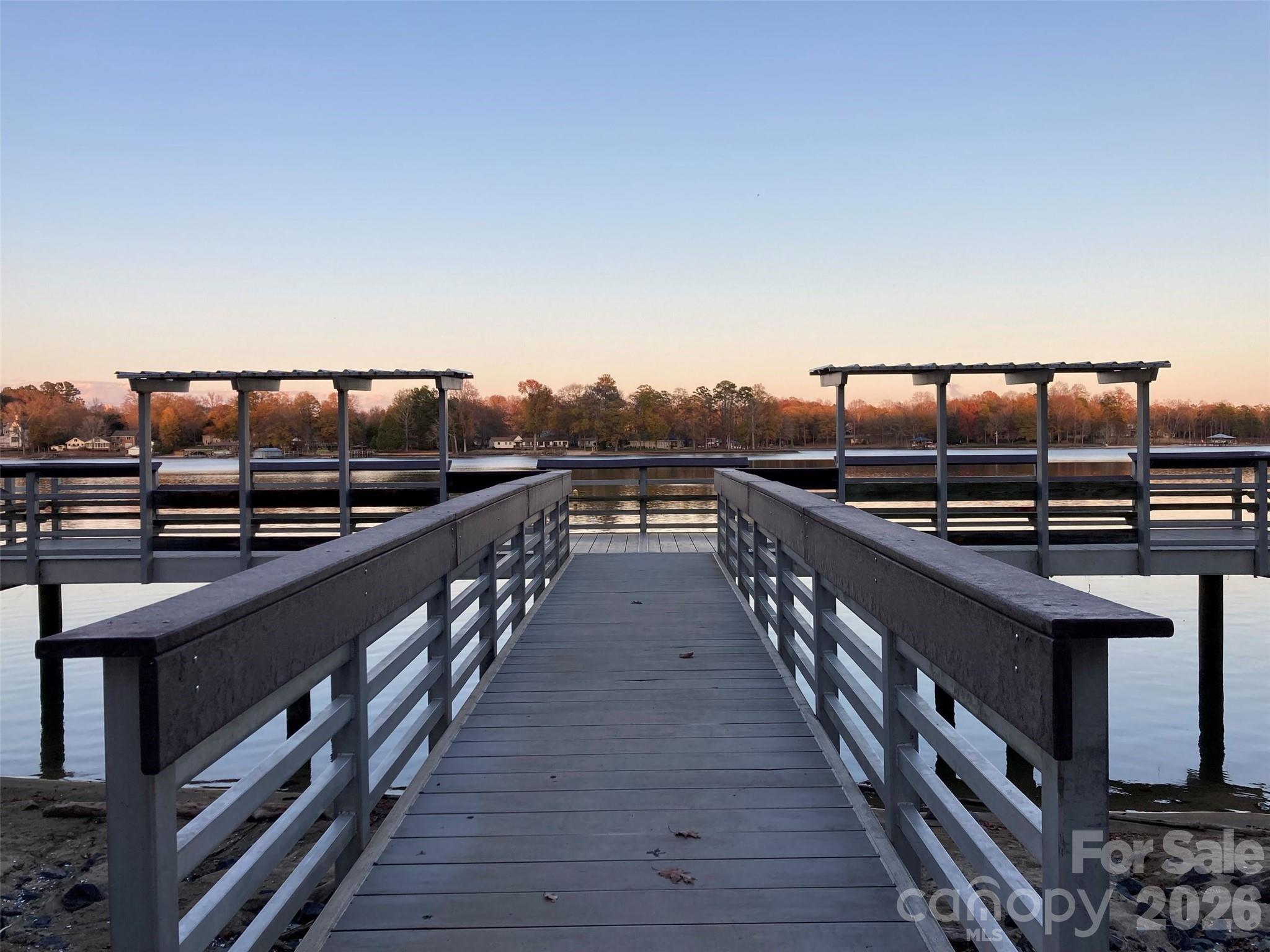 Allison Creek Park Fishing Pier - 1284 Aft Lane, York