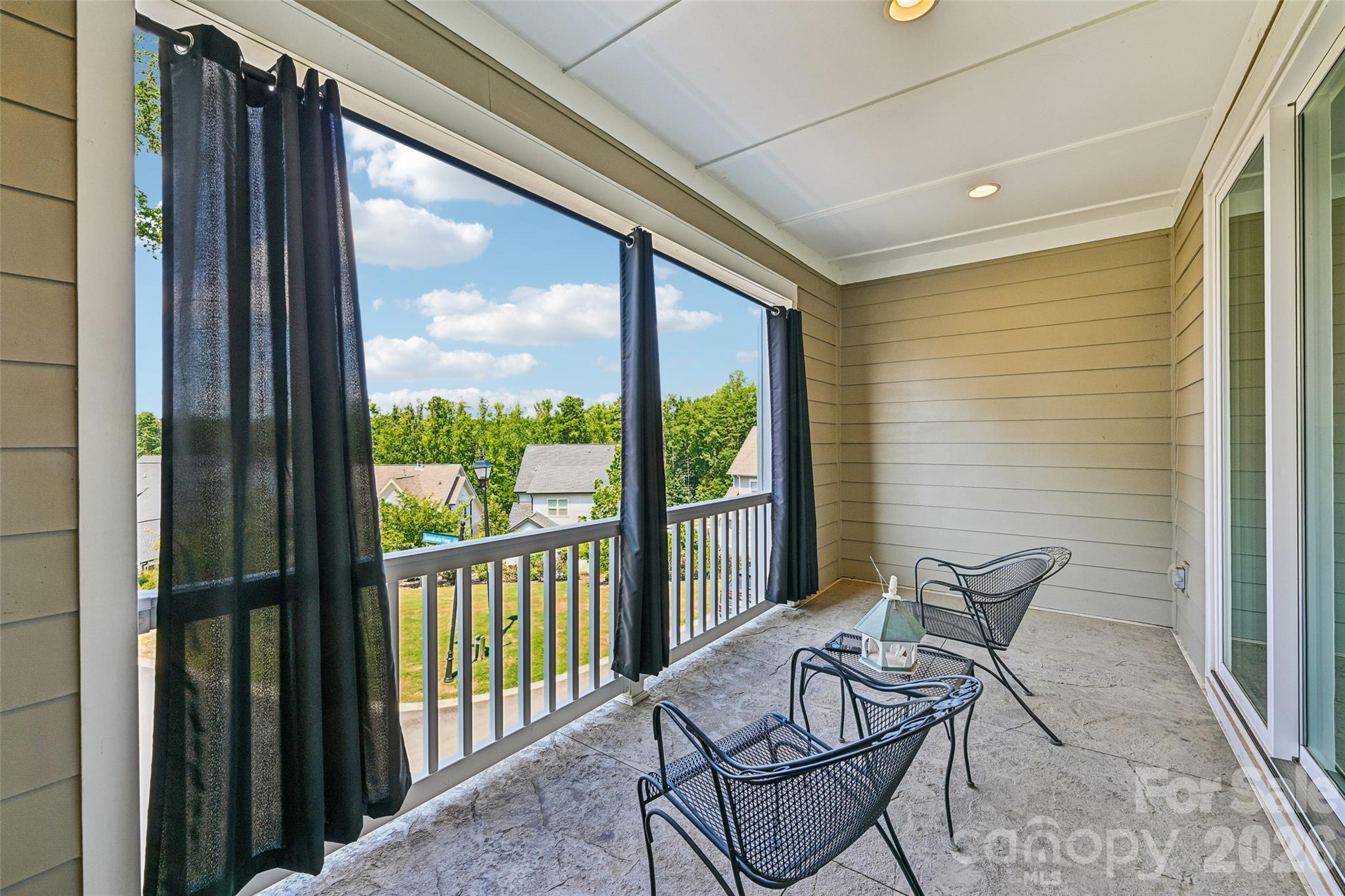 Townhouse at 739 Beaty Street, Davidson, photo 16 of 42