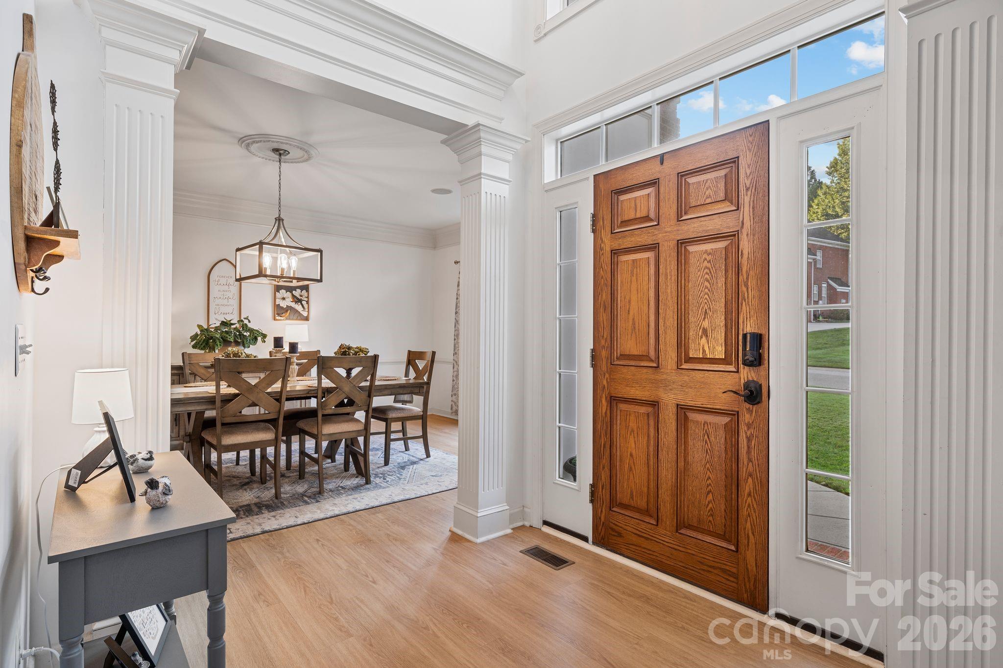 Single Family Residence at 152 Melbourne Drive, Fort Mill, photo 5 of 42