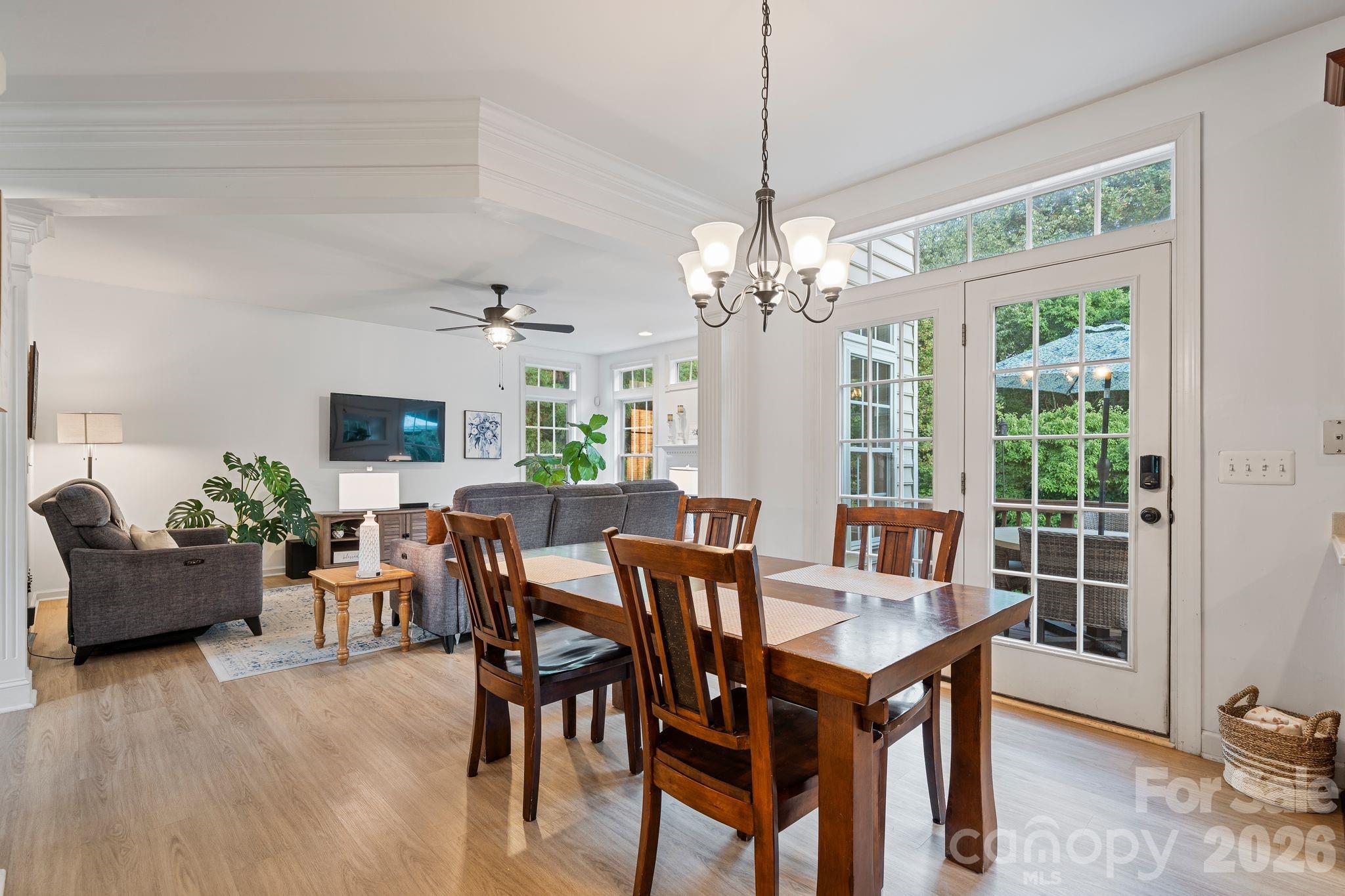 Single Family Residence at 152 Melbourne Drive, Fort Mill, photo 16 of 42