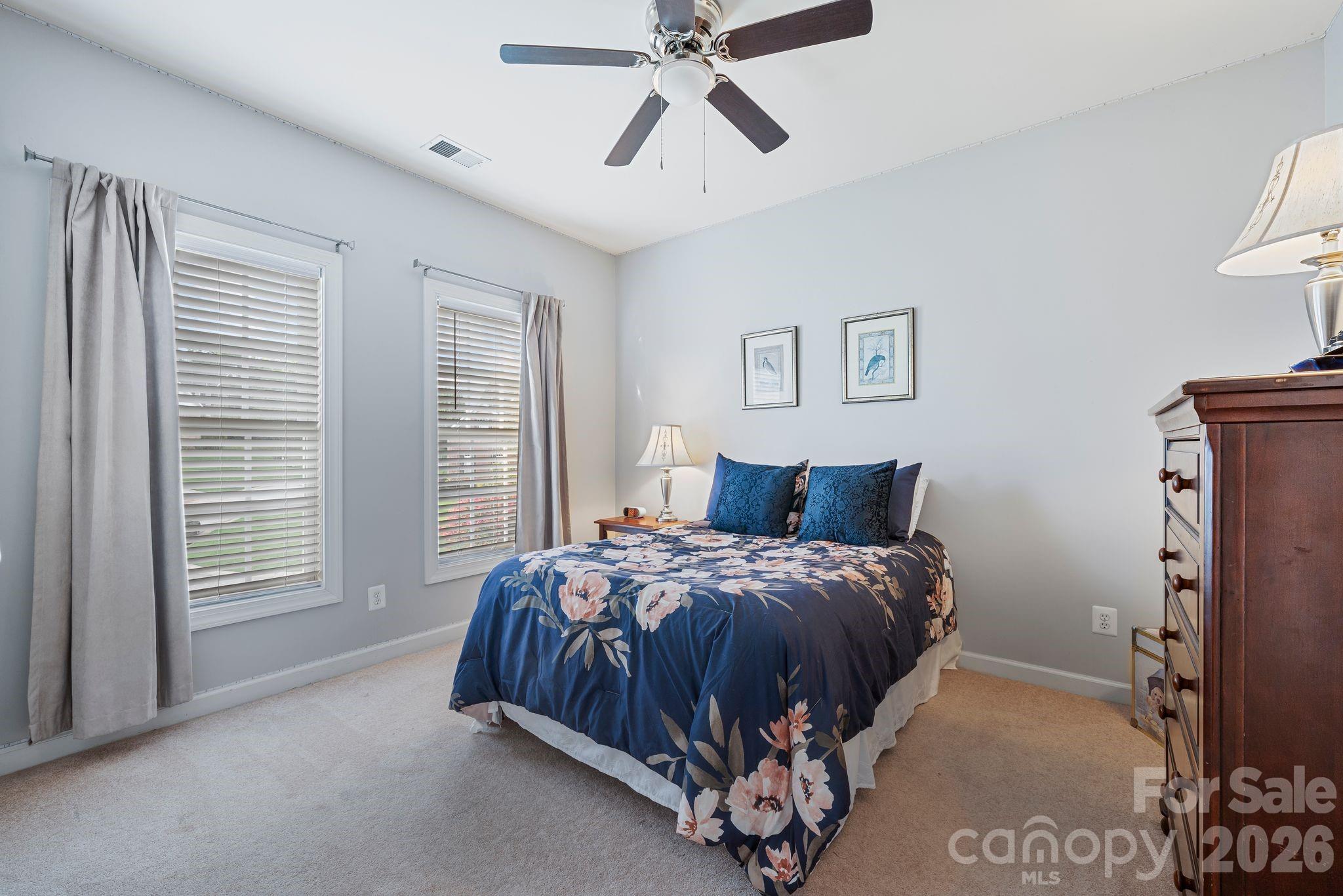 Single Family Residence at 152 Melbourne Drive, Fort Mill, photo 24 of 42