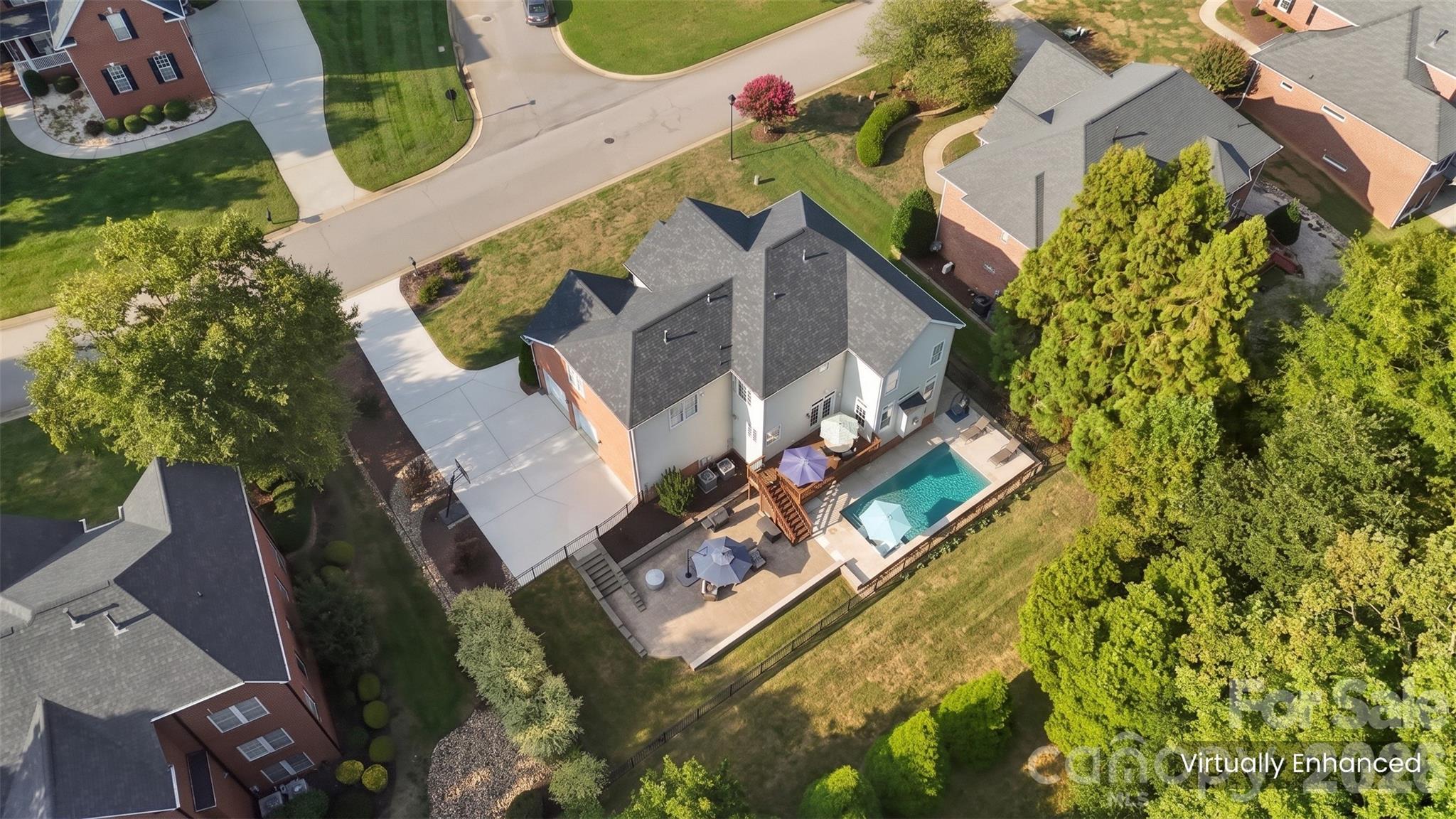 Single Family Residence at 152 Melbourne Drive, Fort Mill, photo 35 of 42