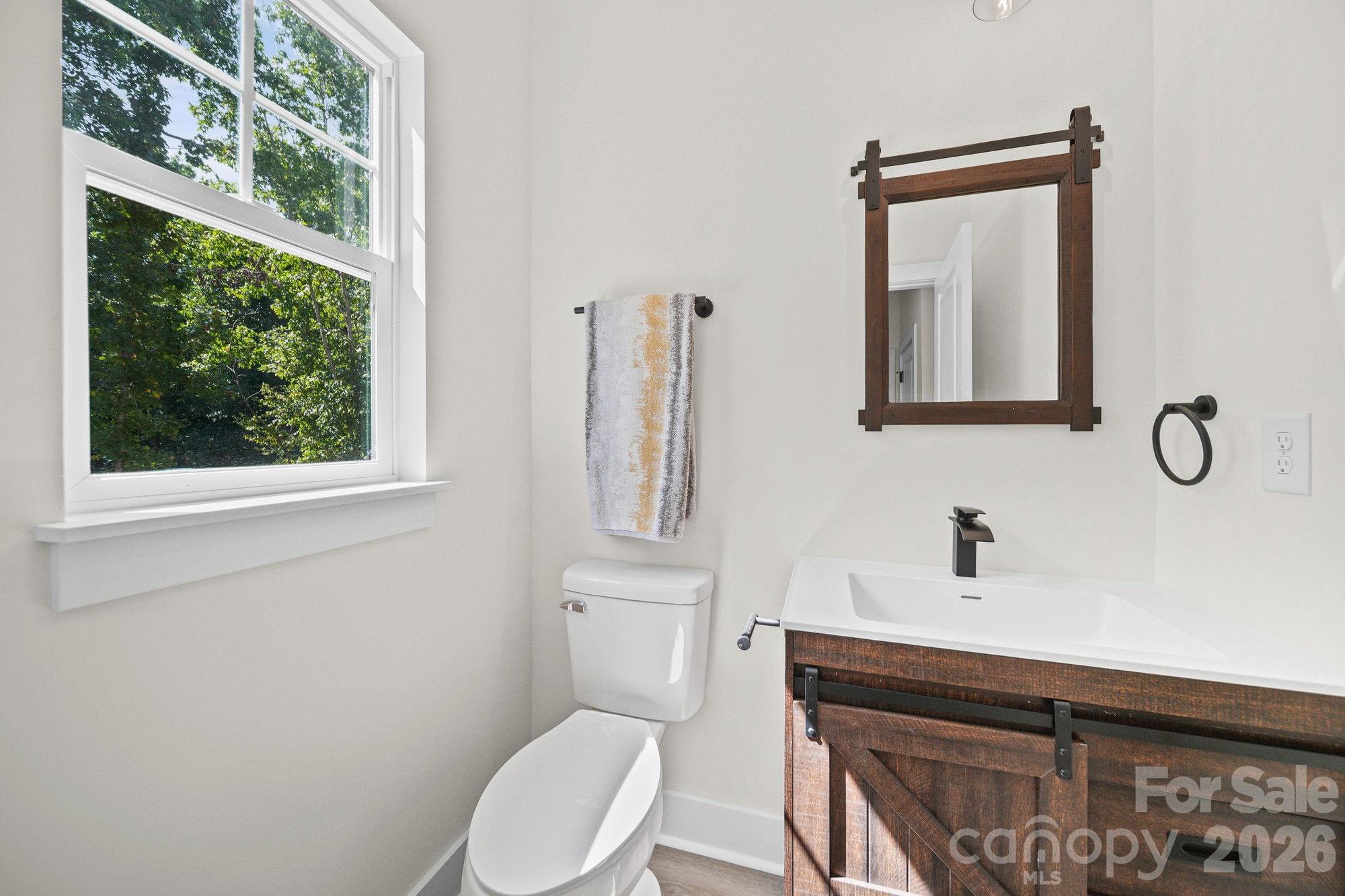 Single Family Residence at 1074 Lyndsey Brook Court, Lincolnton, photo 15 of 40